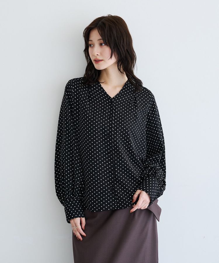 YECCA VECCA「ドット柄レースボウタイ付きVネックブラウス」|シャツ・ブラウス|