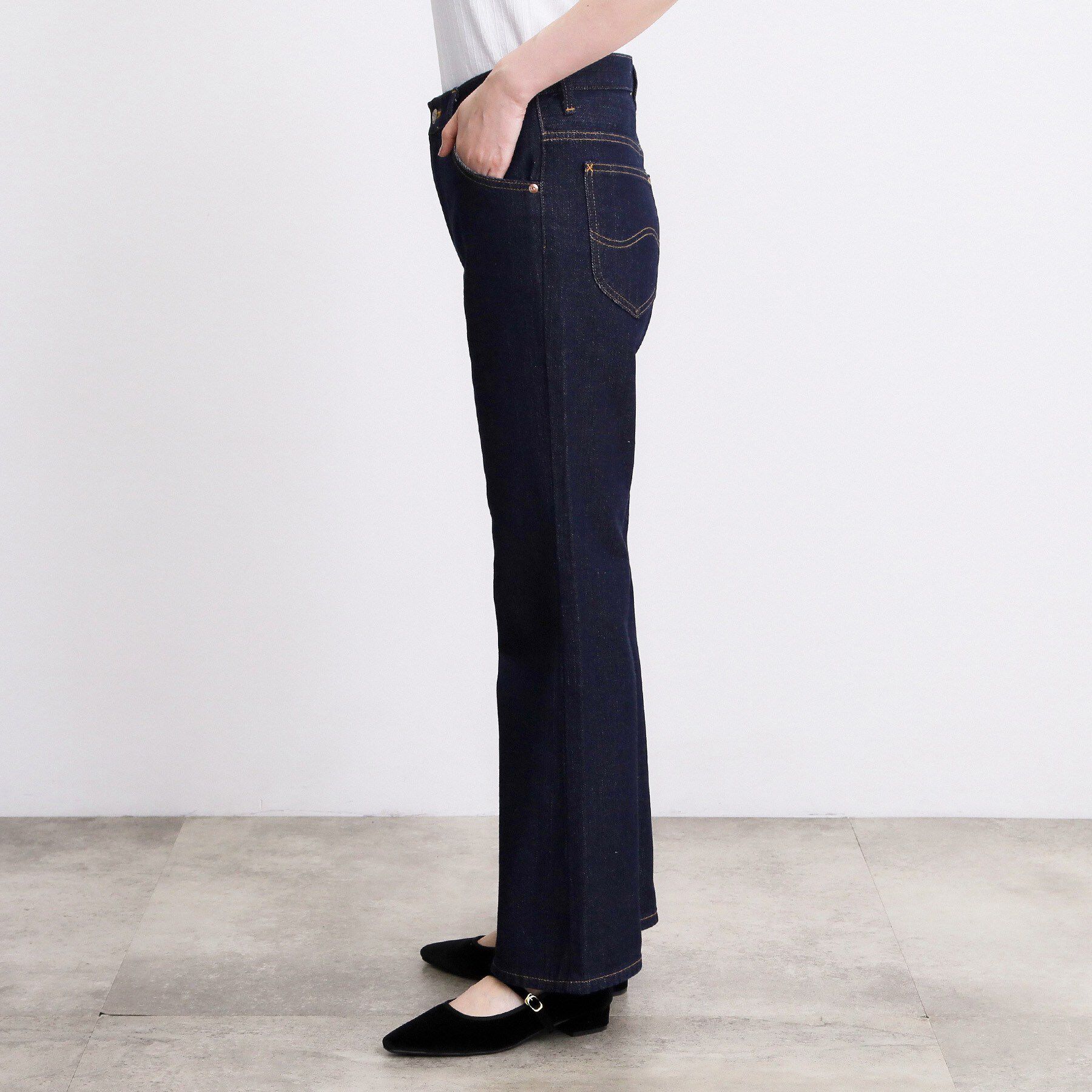 grove「【Lee&times;grove別注】LEAN FLARE DENIM」|デニム|