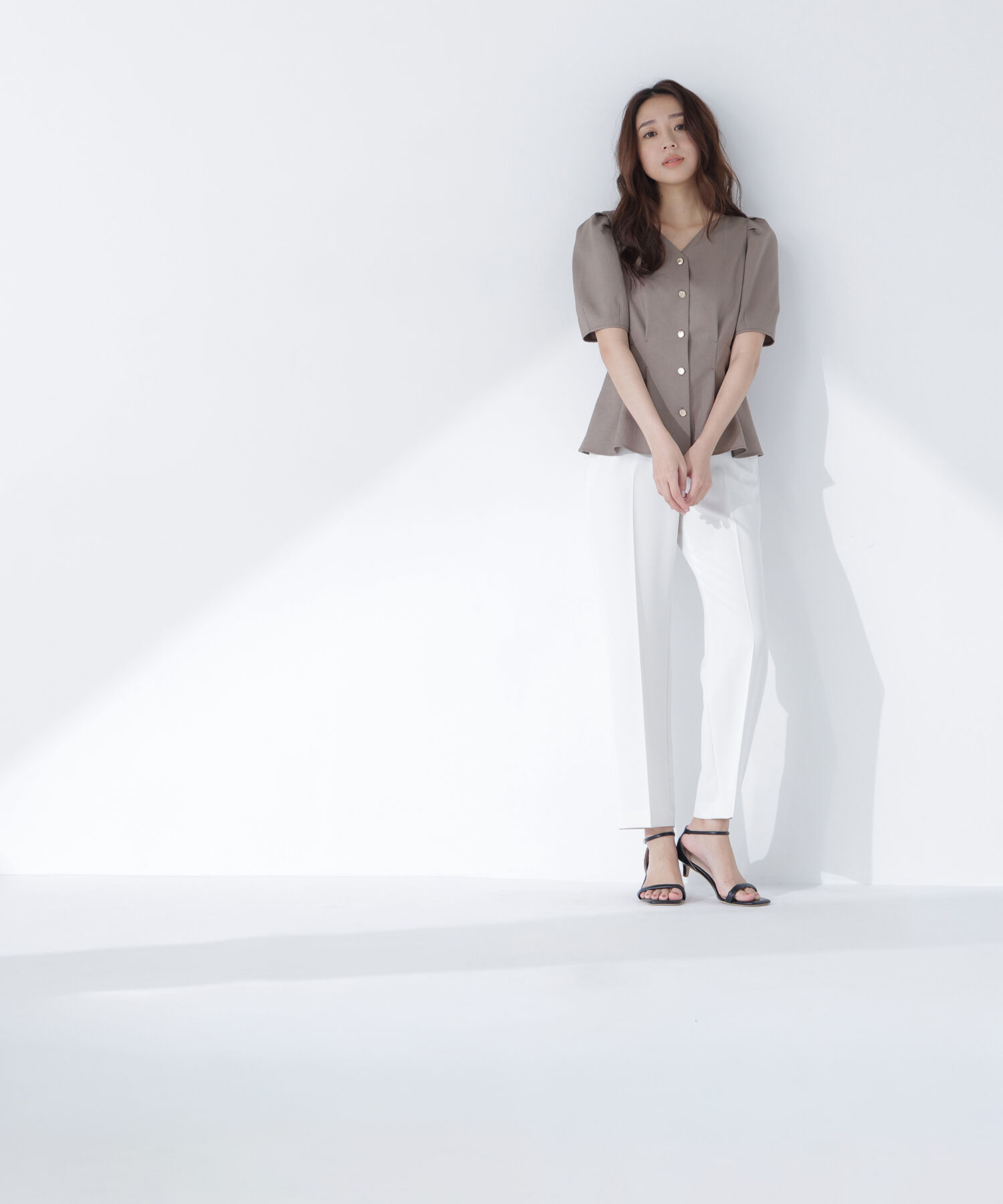  「〈ちょうど、いい服〉品格ストレートパンツ」|その他|