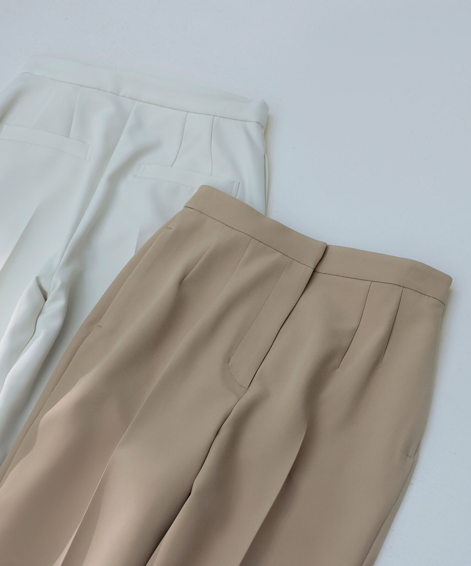  「〈ちょうど、いい服〉品格ストレートパンツ」|その他|ベージュ