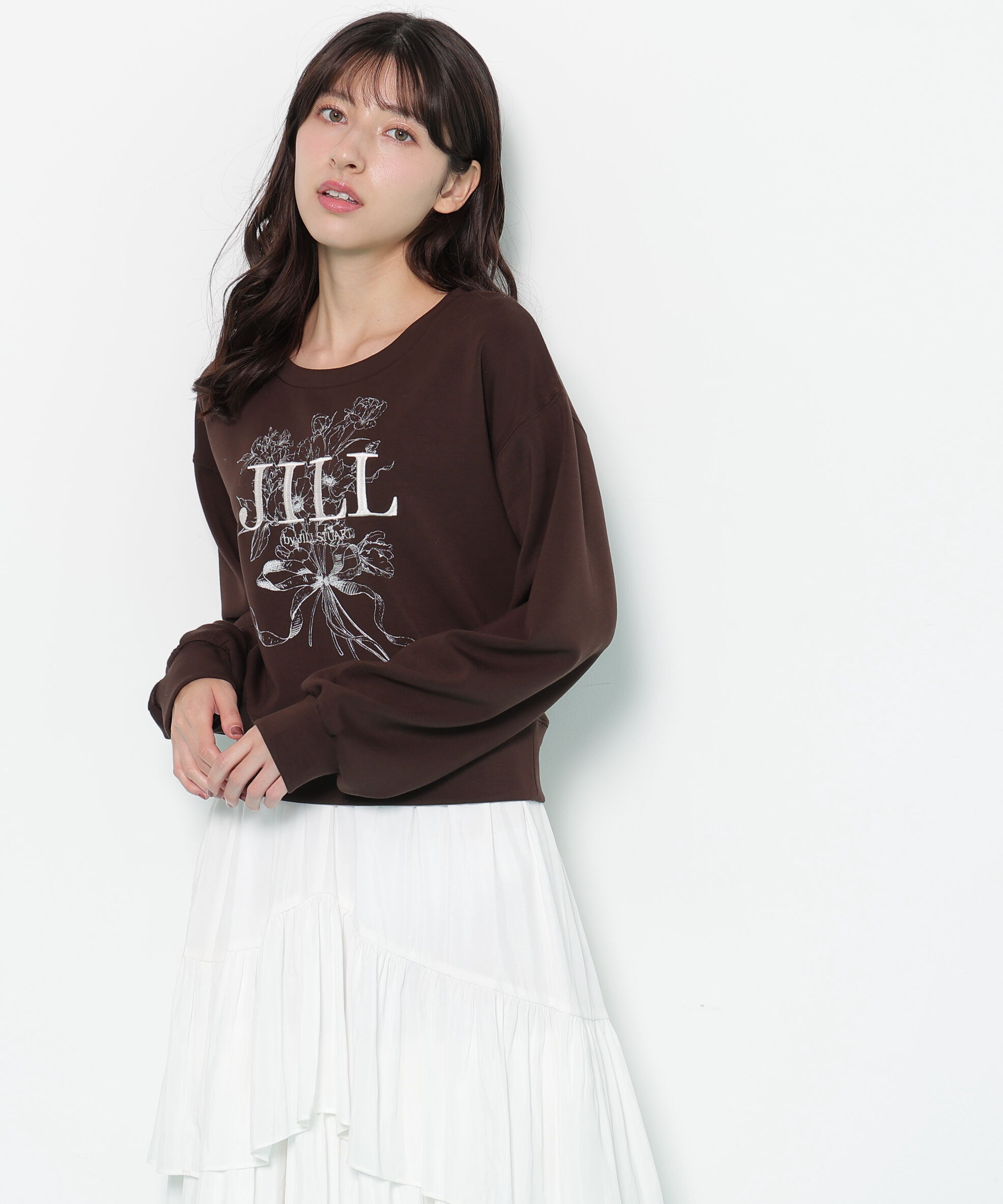  「リボンブーケロゴ刺繍スウェット」|Tシャツ・カットソー|