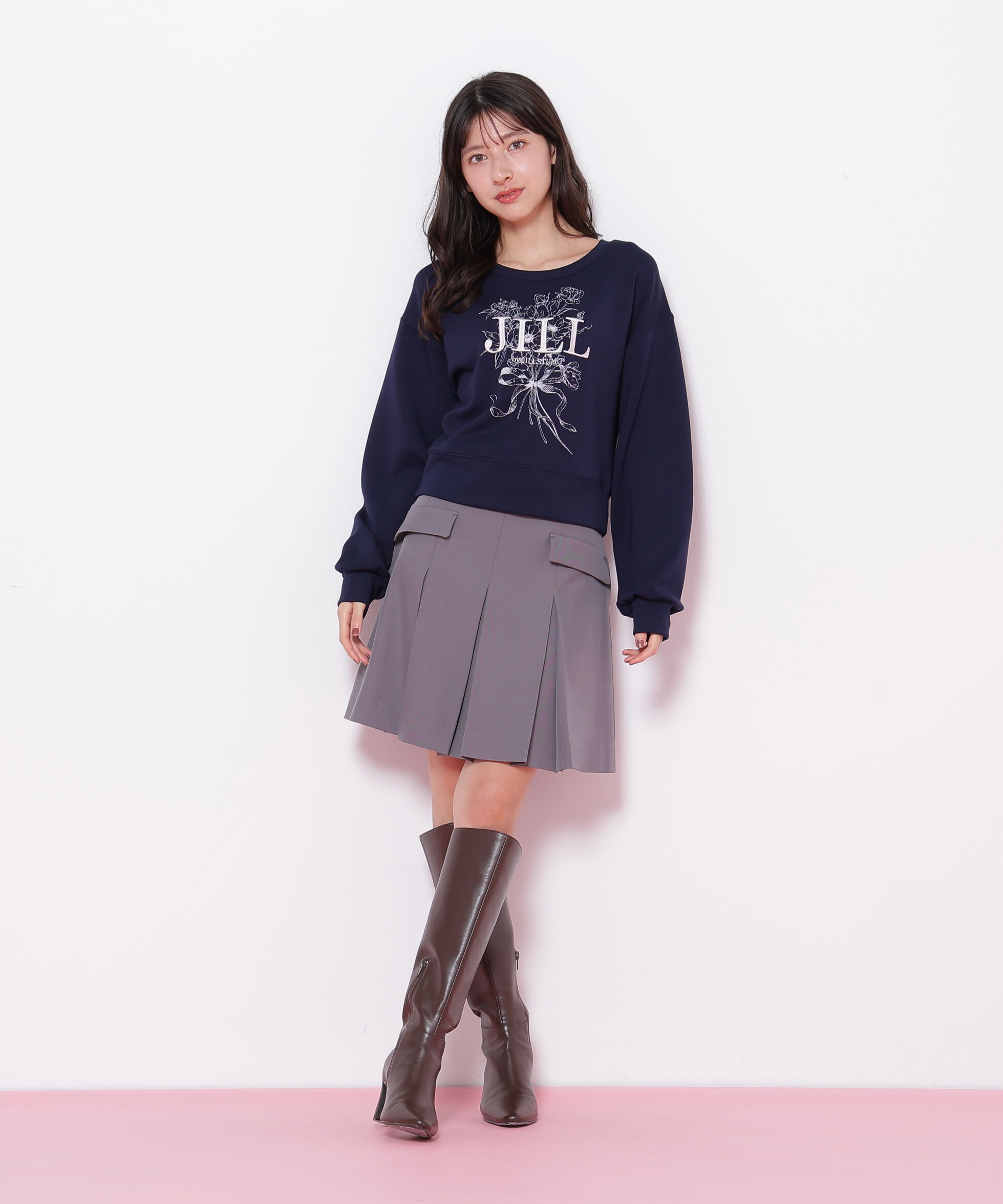  「リボンブーケロゴ刺繍スウェット」|Tシャツ・カットソー|