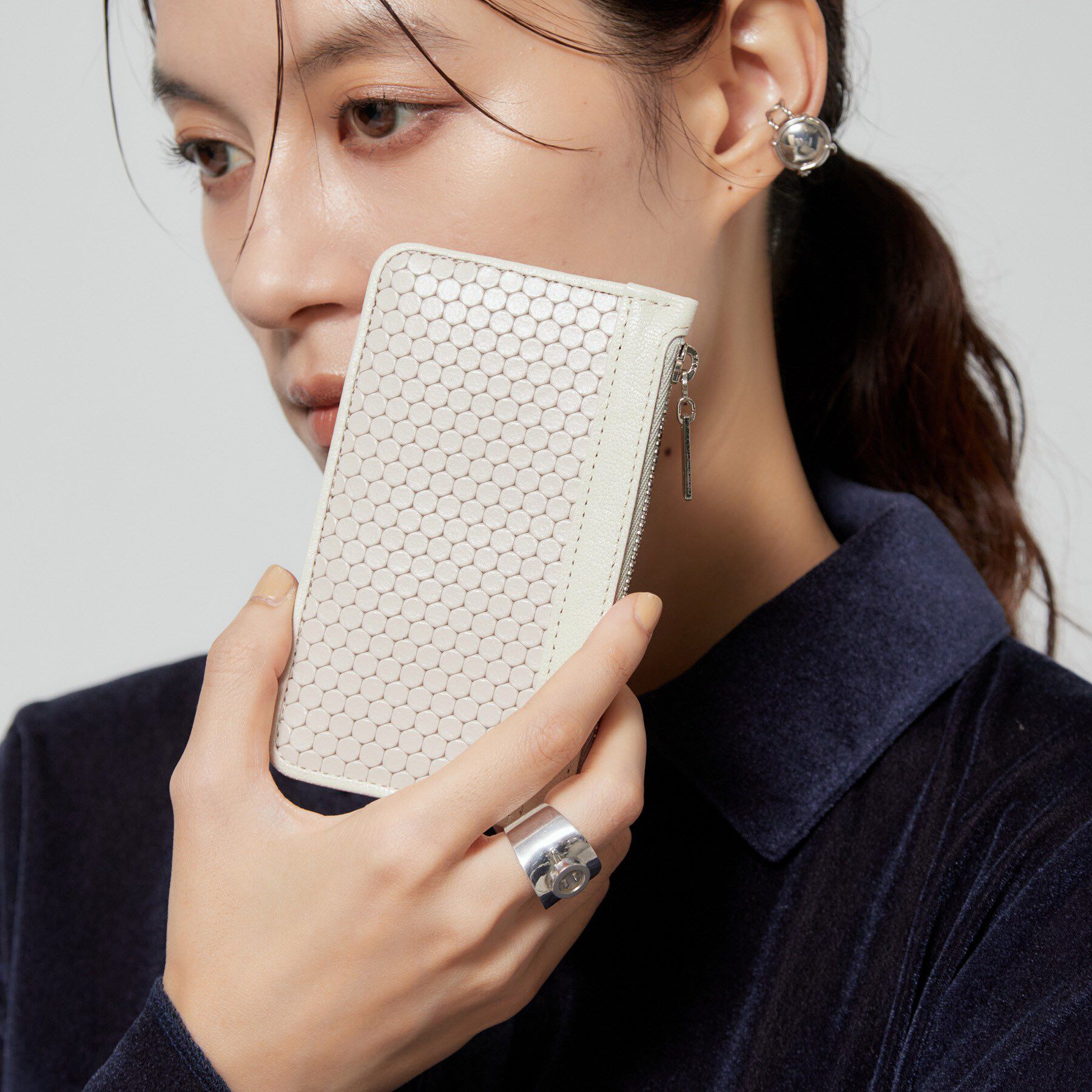 HIROKO HAYASHI「CARDINALE（カルディナーレ）フラグメントケース」|財布|