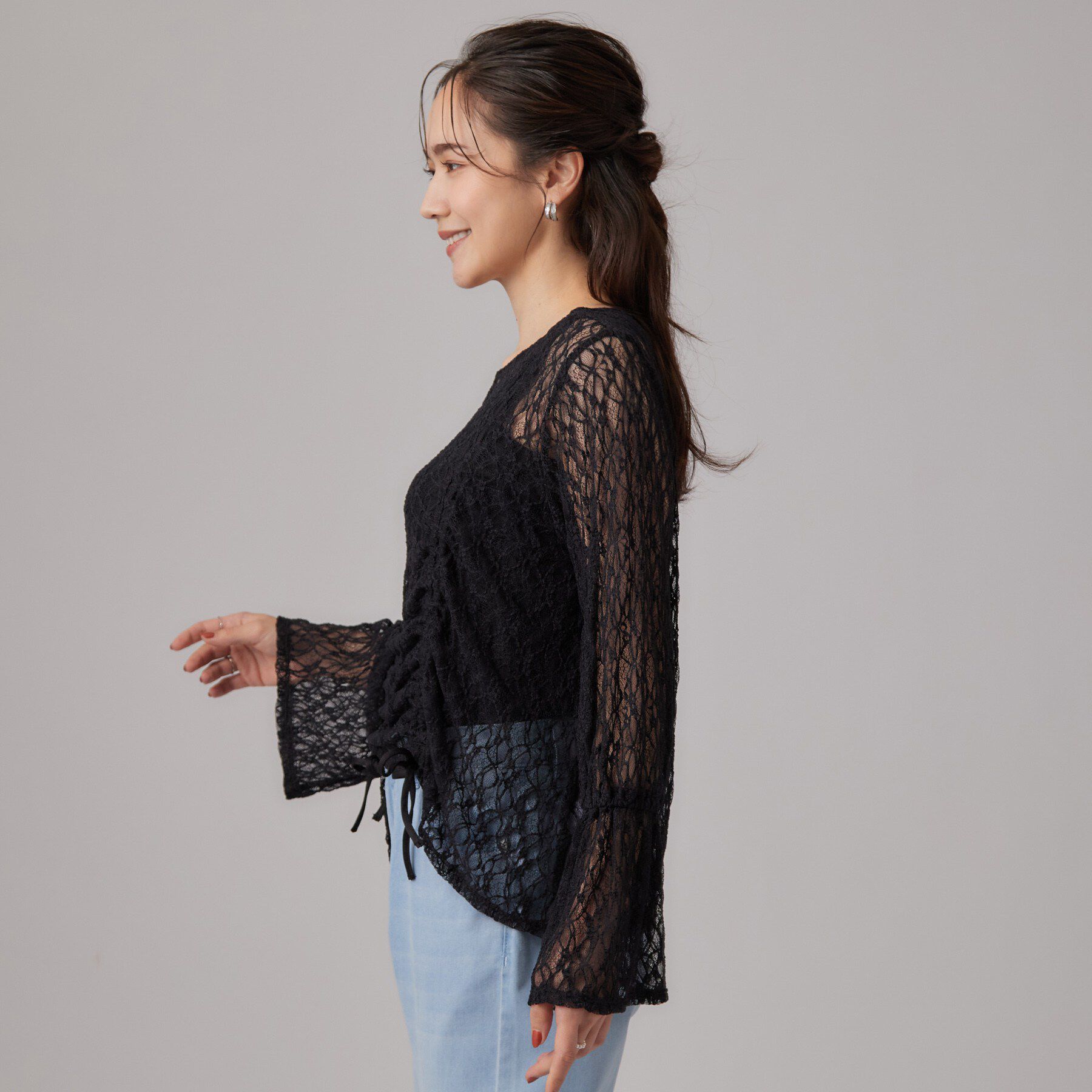 SHOO･LA･RUE「レースで華やかに映える 旬な透け感の レースシャーリングトップス」|Tシャツ・カットソー|
