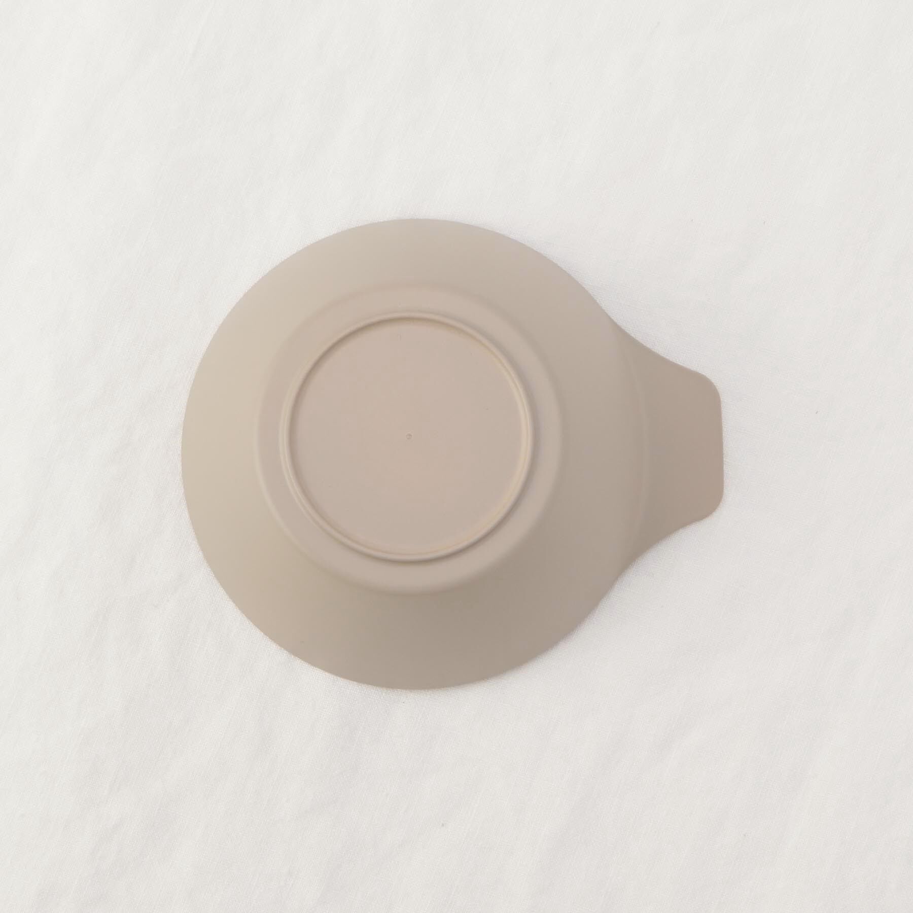 212 KITCHEN STORE「持ちやすいとんすい グレージュ」|食器・キッチングッズ|