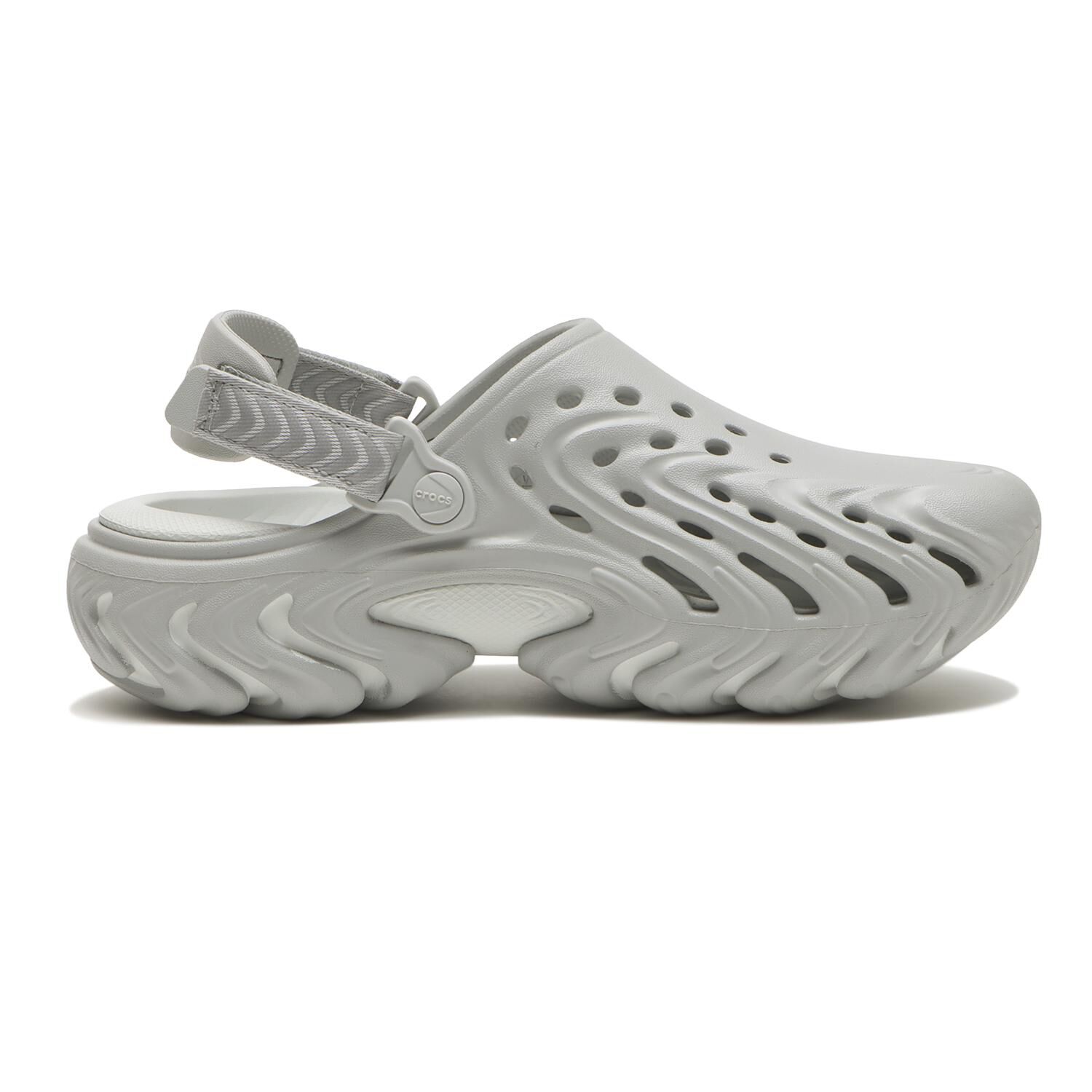 crocs「【crocs】ECHO II CHROME」|サンダル|