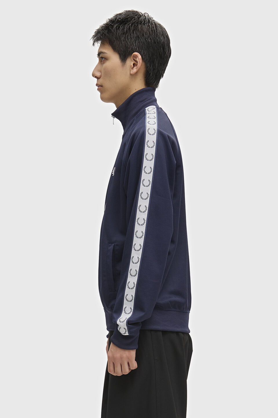 FRED PERRY 「FRED PERRY／Taped Track Jacket／フレッドペリートラックジャケット」|スウェット・ジャージ|