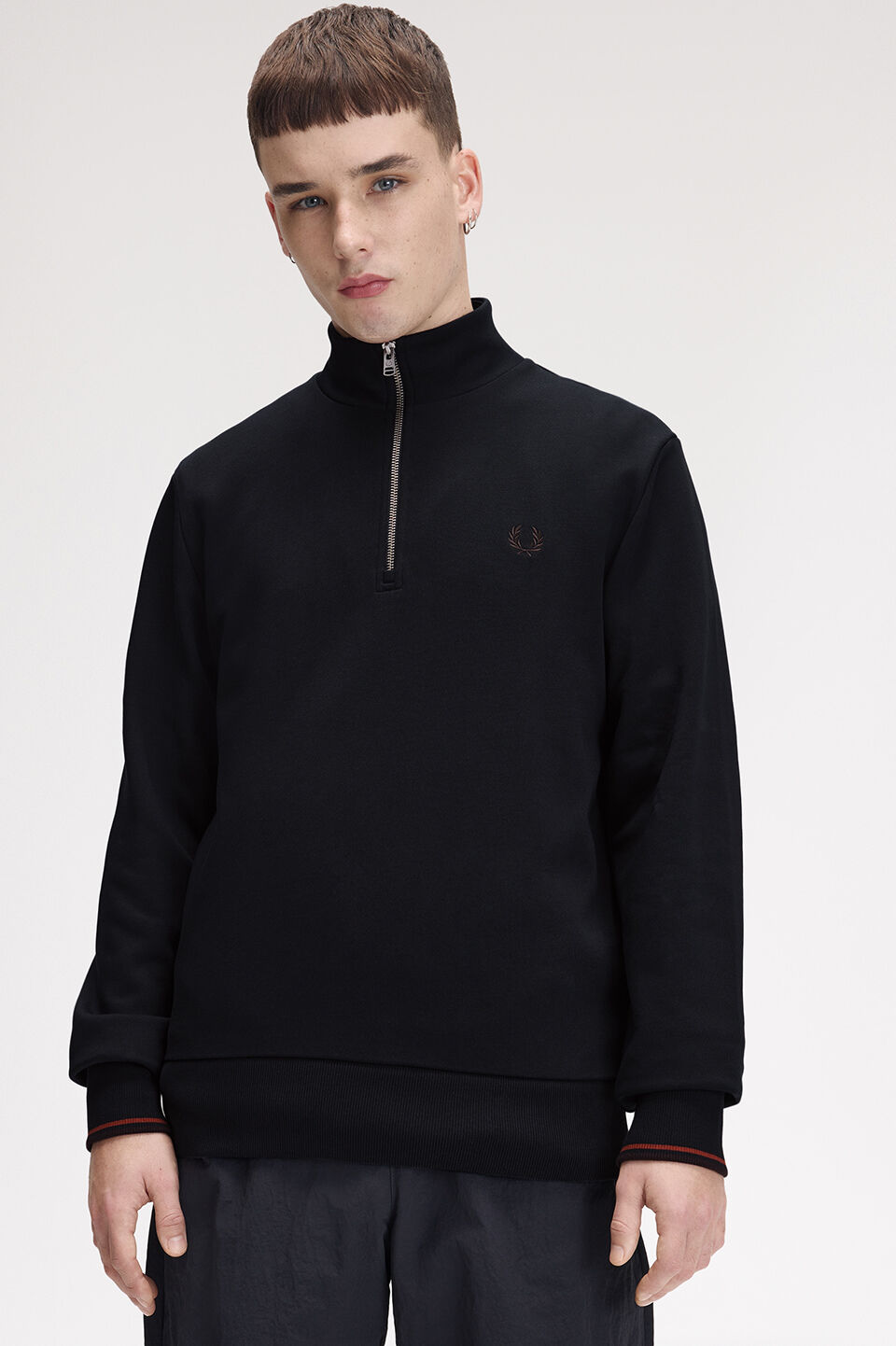 FRED PERRY 「FRED PERRY／Half Zip Sweatshirt／フレッドペリーハーフジップスウェットシャツ」|スウェット・ジャージ|