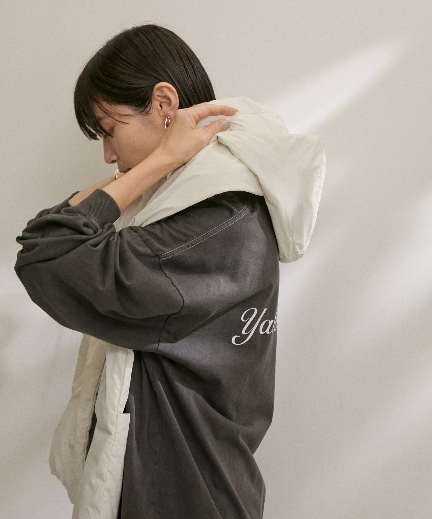SALON adam et rope'「【雑誌掲載】[GREEN DOWN]フード付きダウンストール」|ストール|
