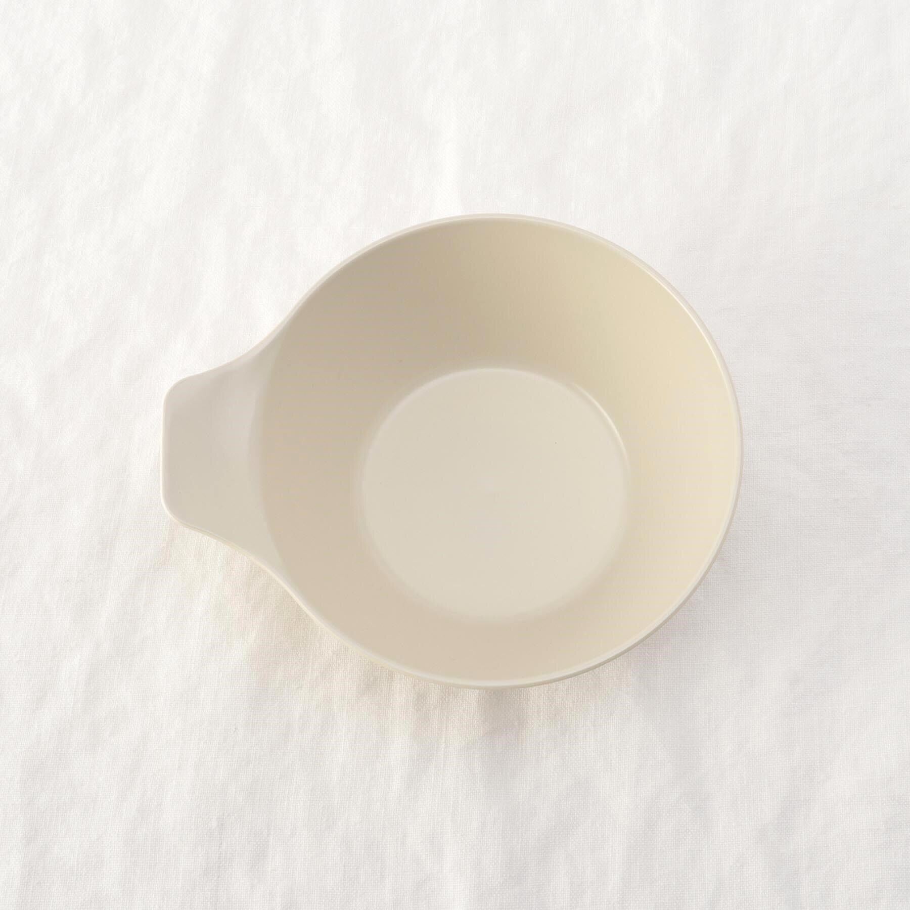 212 KITCHEN STORE「持ちやすいとんすい ベージュ」|食器・キッチングッズ|
