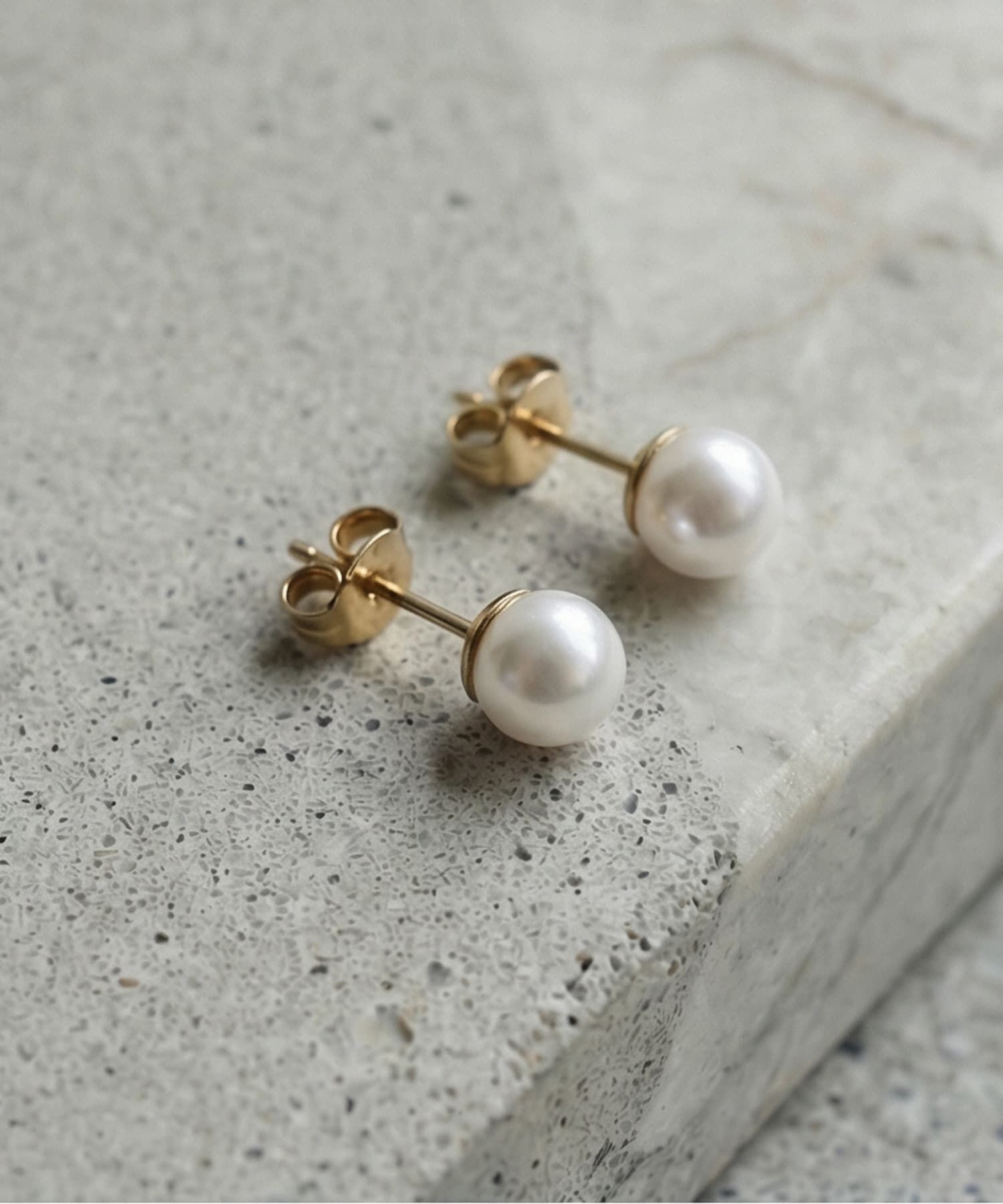 STYLE DELI「【DELI by】パール・クラシックスタッドピアス」|ピアス|ゴールド