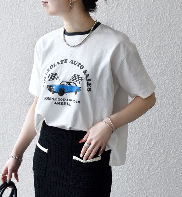 SHIPS any「【SHIPS any別注】Collegiate Pacific:〈洗濯機可能〉V ガゼット プリント & 刺繍 Tシャツ」|Tシャツ・カットソー|