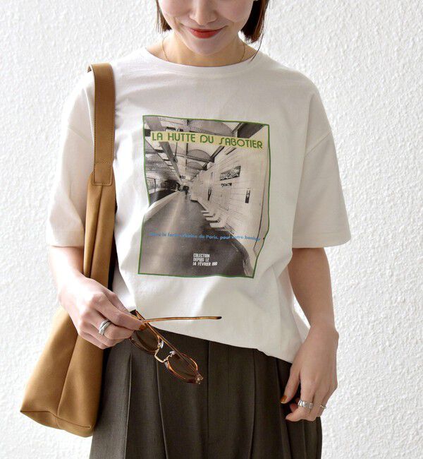 SHIPS any「《一部追加予約》【SHIPS any別注】La Hutte:〈洗濯機可能〉デザイン ロゴ プリント TEE 26SS」|Tシャツ・カットソー|ホワイト系1