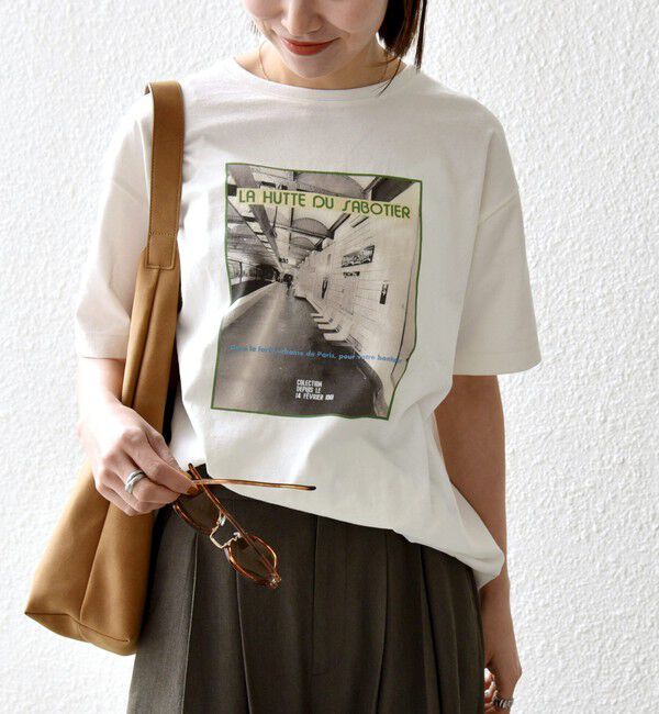SHIPS any「《一部追加予約》【SHIPS any別注】La Hutte:〈洗濯機可能〉デザイン ロゴ プリント TEE 26SS」|Tシャツ・カットソー|