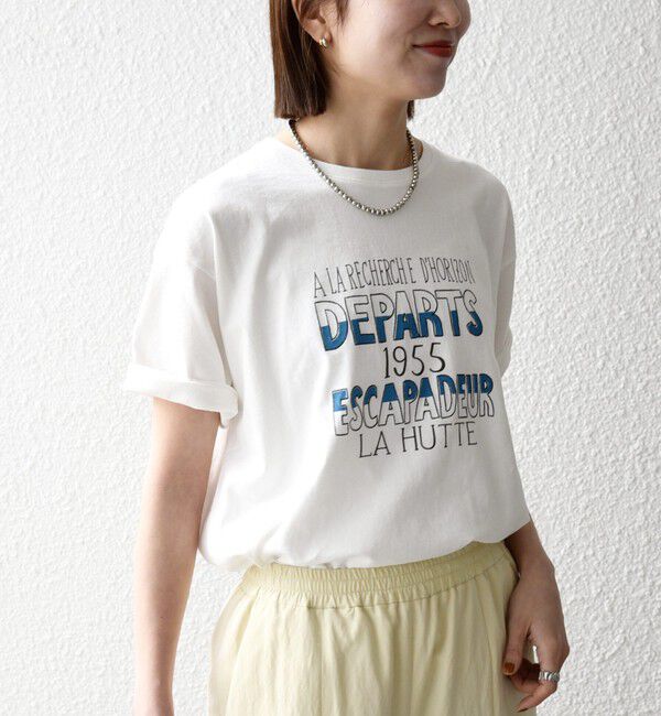 SHIPS any「《一部追加予約》【SHIPS any別注】La Hutte:〈洗濯機可能〉デザイン ロゴ プリント TEE 26SS」|Tシャツ・カットソー|