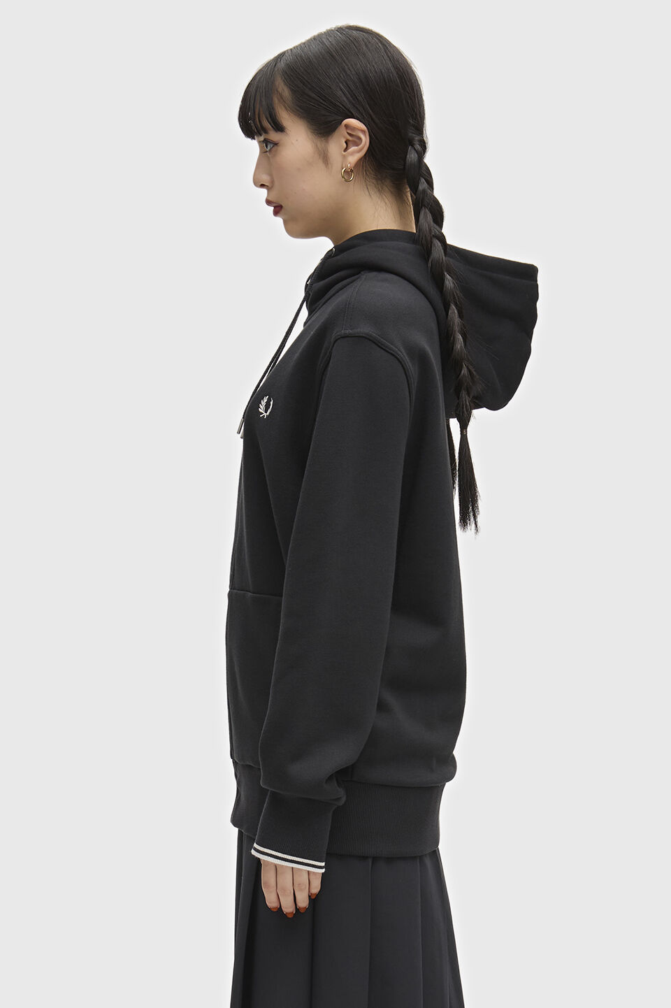 FRED PERRY 「FRED PERRY／Hooded Zip Through Sweatshirt／フードジップアップパーカー」|スウェット・ジャージ|