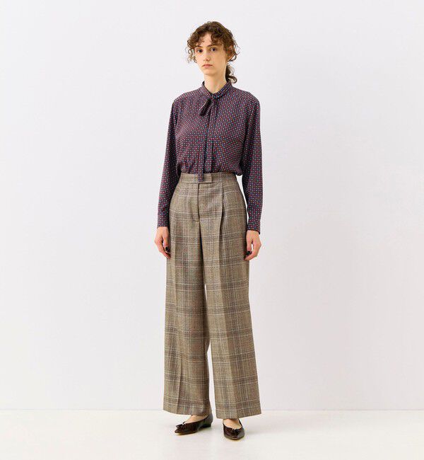 TOMORROWLAND collection「SILK AIR PANE タックワイドパンツ」|スラックス|