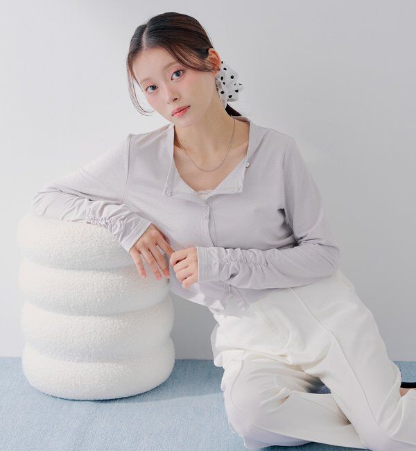  「【SALON by Chico】UVカットCOOLコンパクトラメクルーカーデ」|Tシャツ・カットソー|