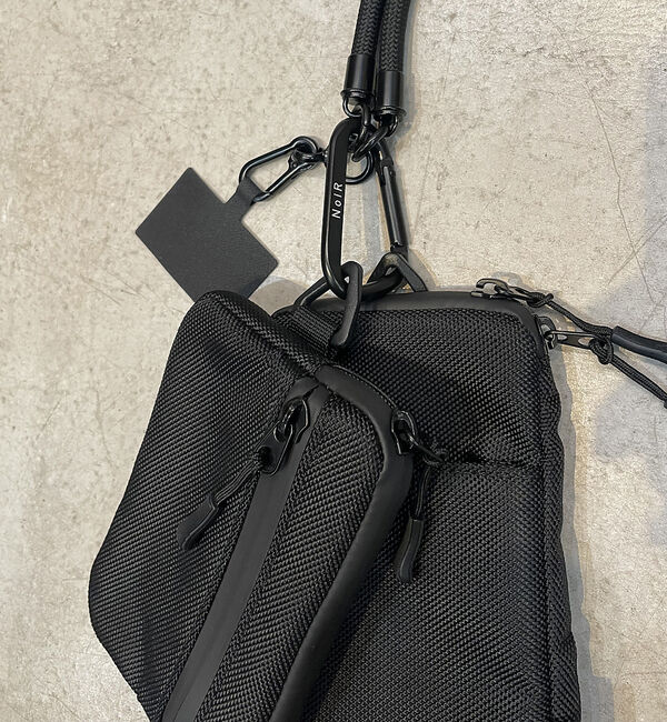 ABAHOUSE「【NoiR / ノアール】撥水加工 ロープショルダー スマホ マルチポーチ Tr」|ショルダー・メッセンジャー|