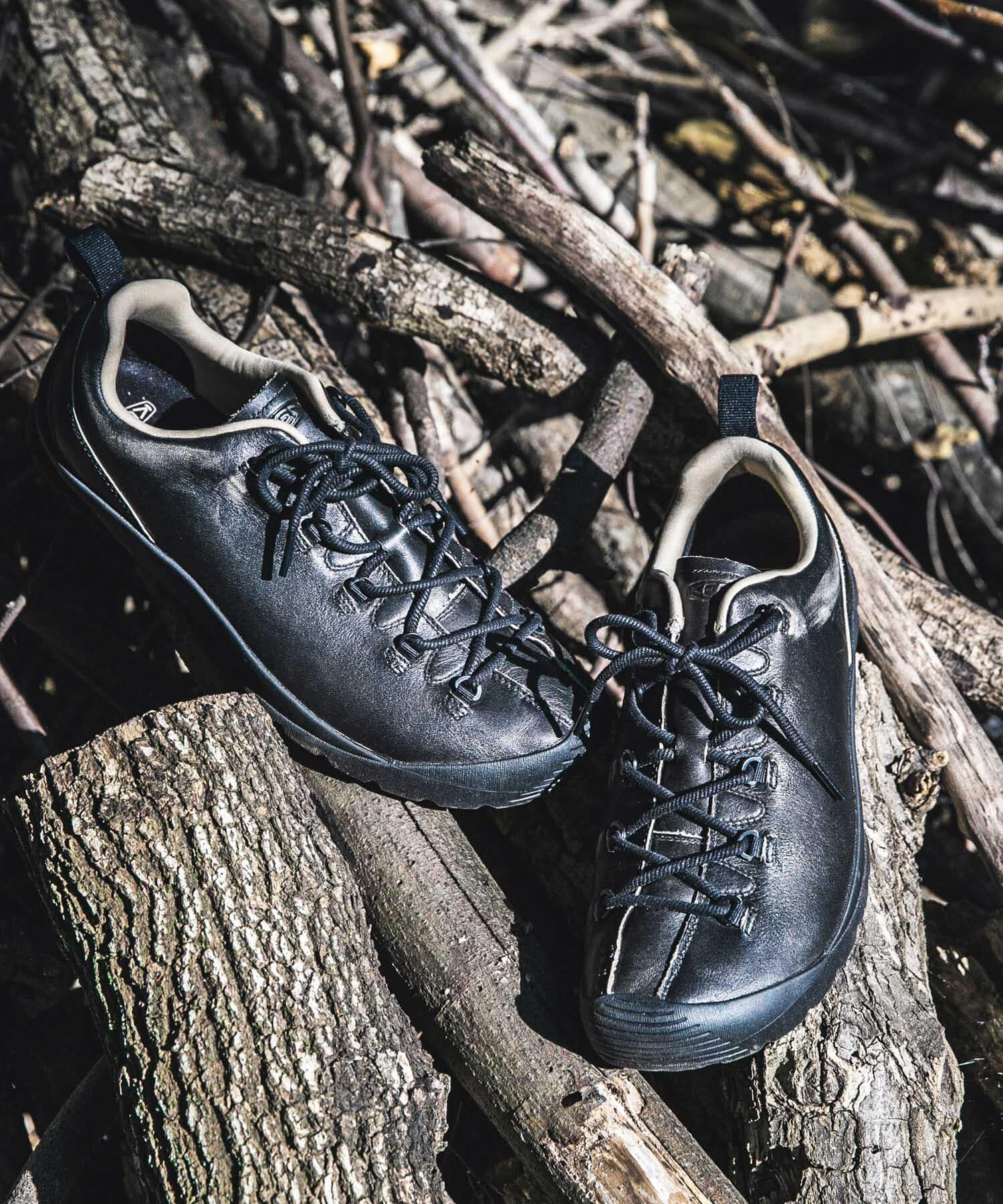 URBAN RESEARCH DOORS「KEEN　EXCLUSIVE JASPER HW」|スニーカー|