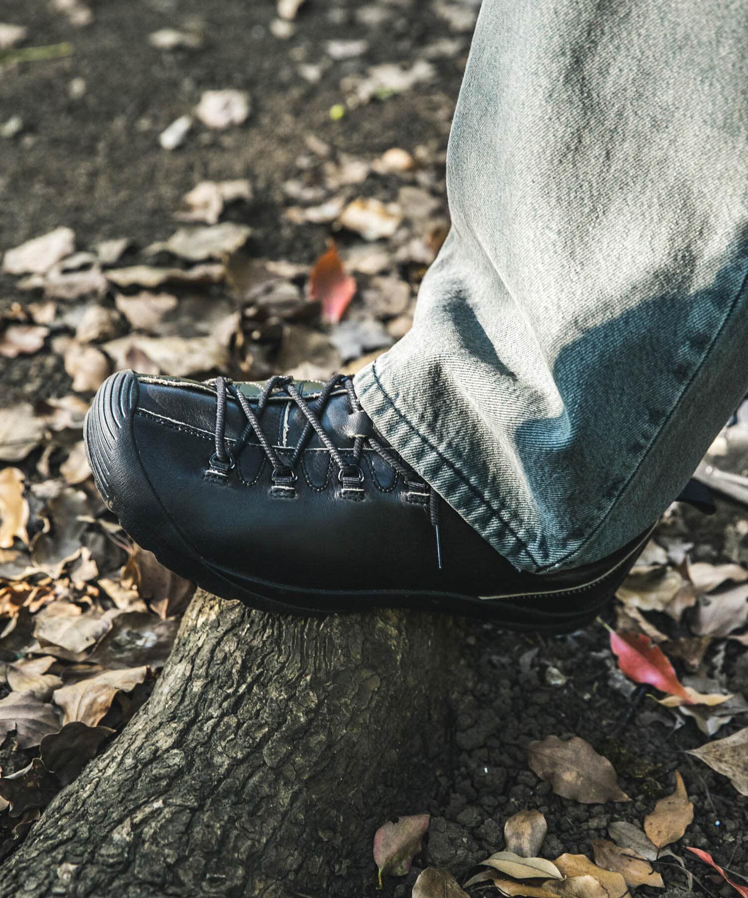 URBAN RESEARCH DOORS「KEEN　EXCLUSIVE JASPER HW」|スニーカー|