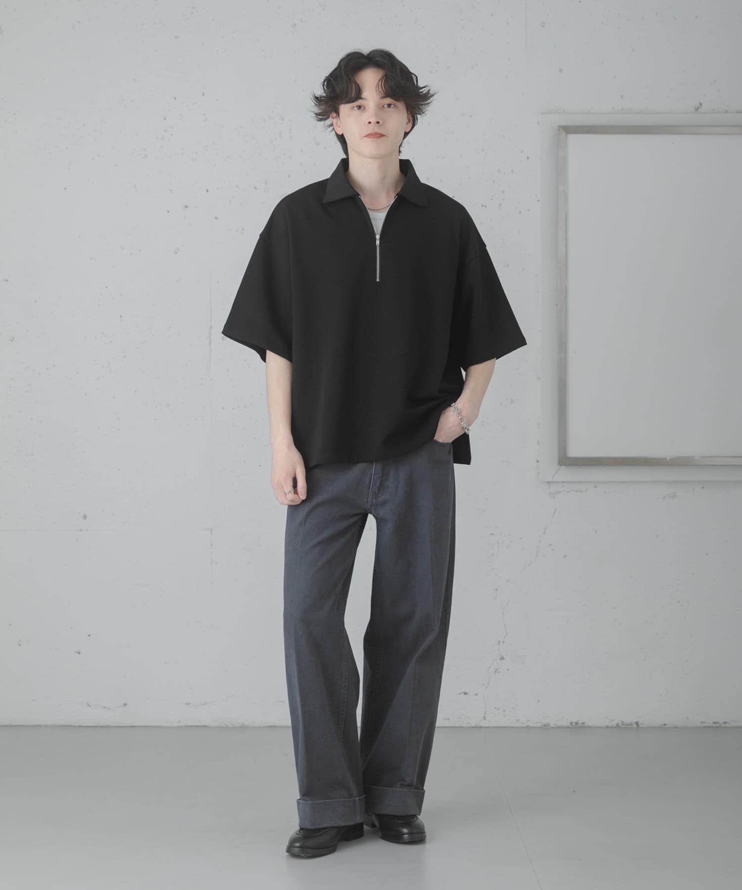 SENSE OF PLACE by URBAN RESEARCH「『ユニセックス』ダンボールポンチハーフジップショートスリーブTシャツ」|Tシャツ・カットソー|