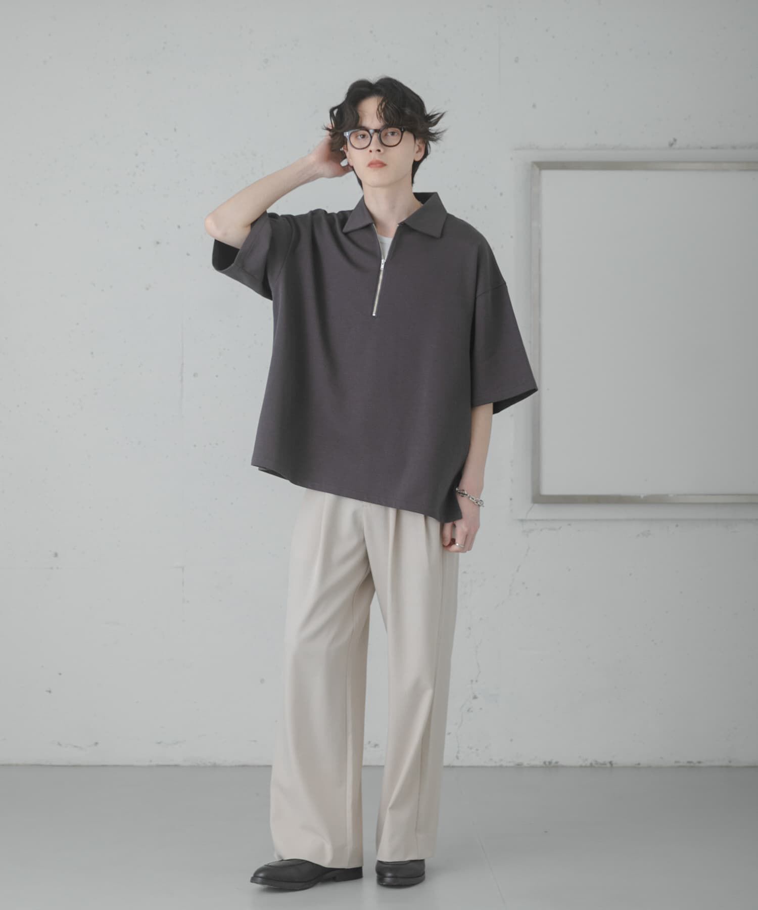 SENSE OF PLACE by URBAN RESEARCH「『ユニセックス』ダンボールポンチハーフジップショートスリーブTシャツ」|Tシャツ・カットソー|