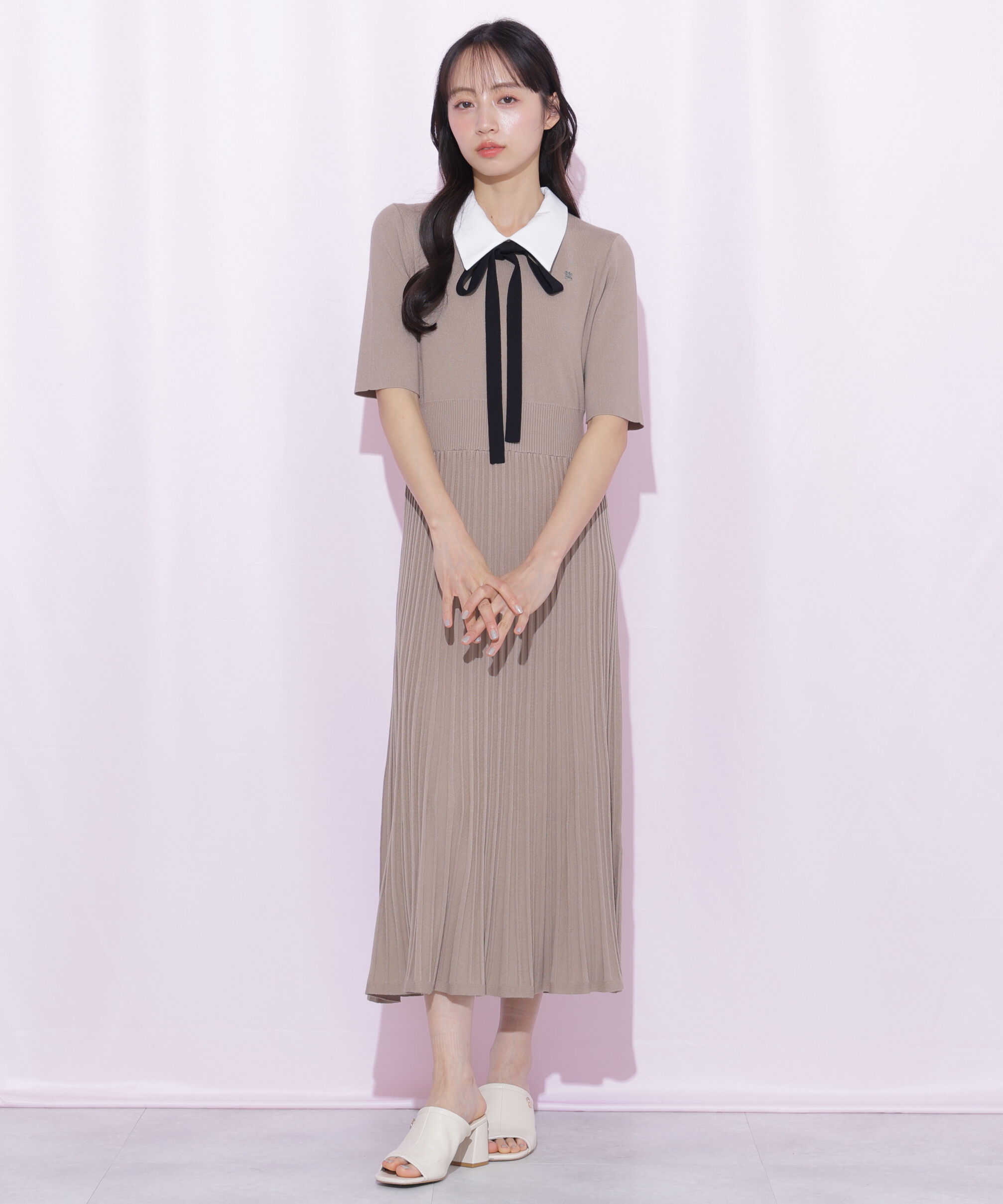  「襟付きプリーツニットワンピース」|ワンピース|