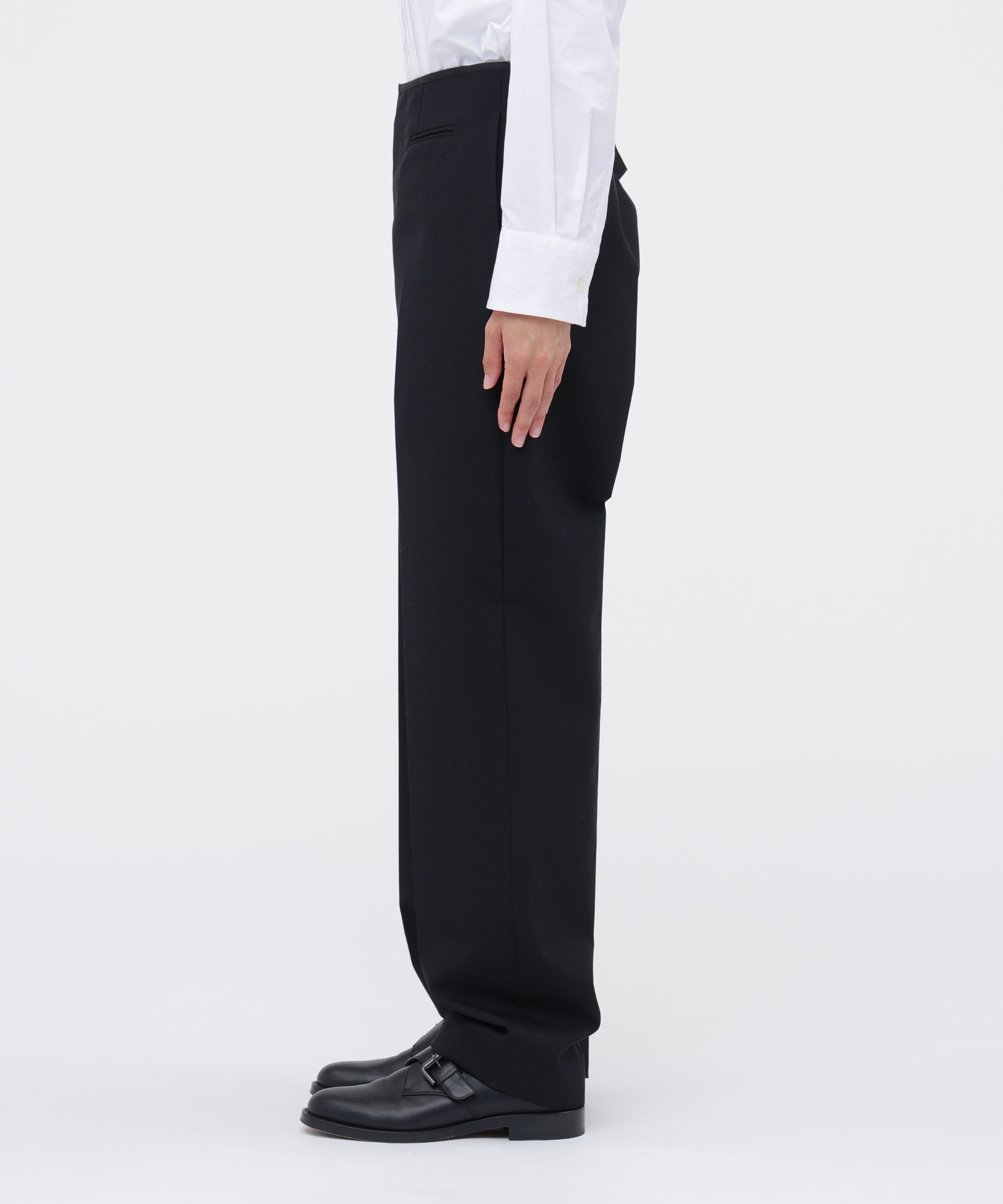  「DRY WOOL PLAINWEAVE TROUSERS」|その他|