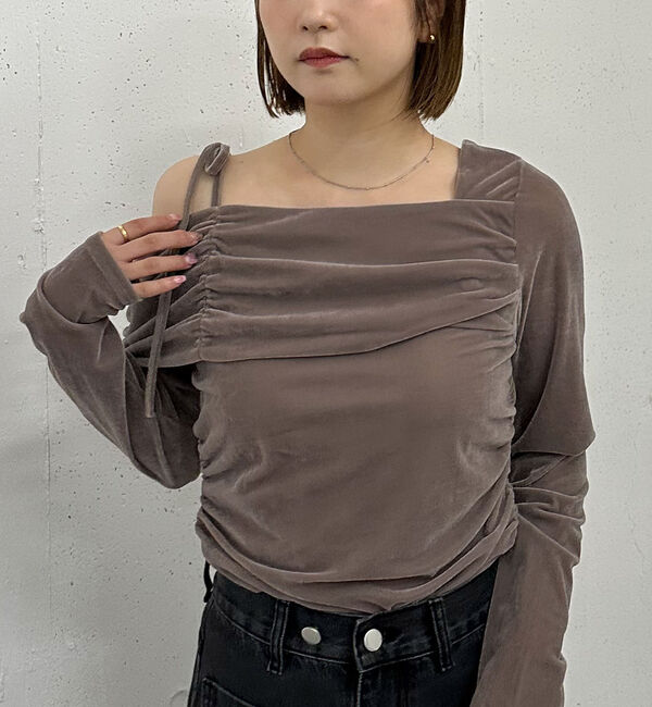 archives「シアーベロアギャザーワンショルＴＯＰＳ」|Tシャツ・カットソー|MOCHA