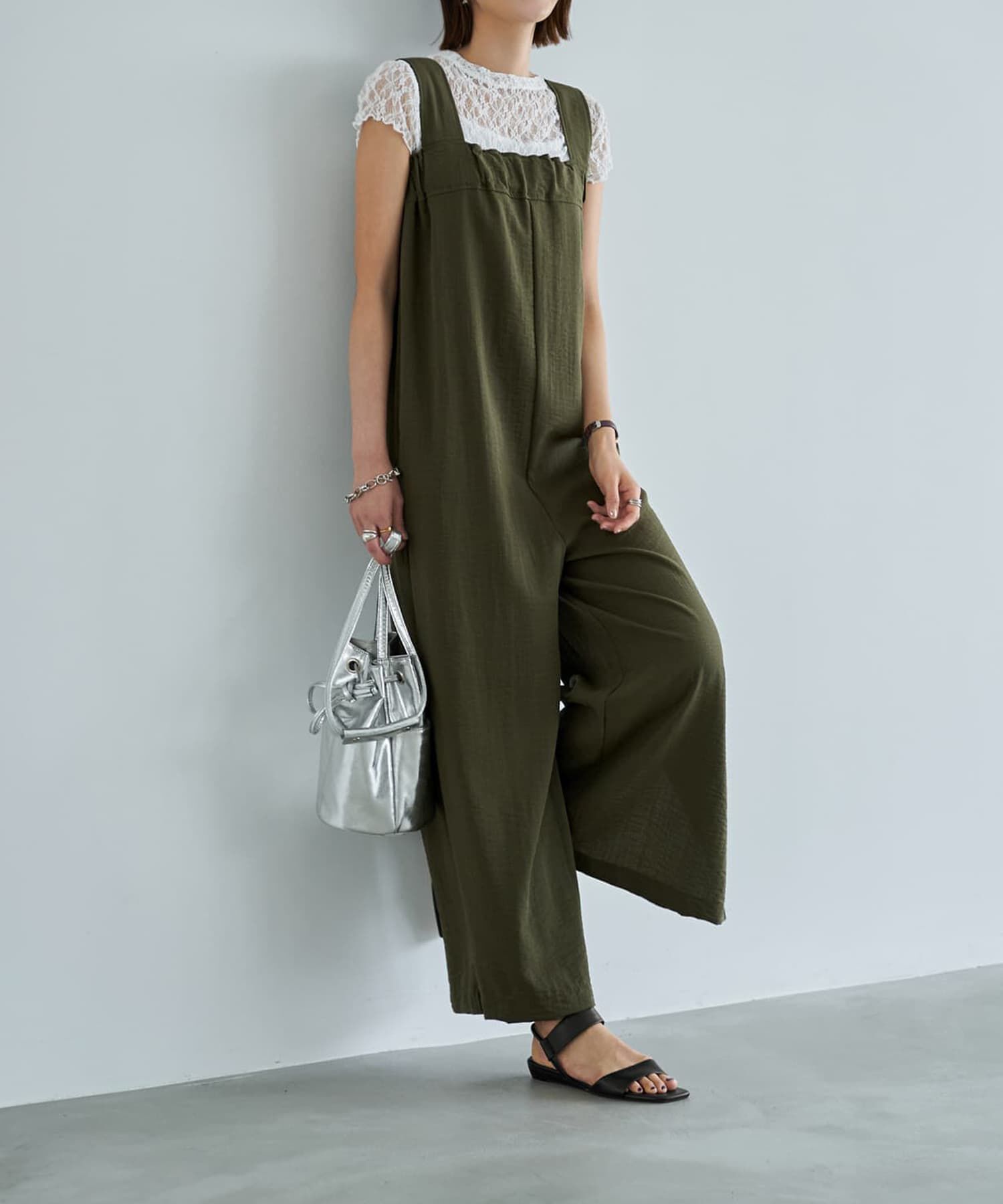 STYLE DELI「さらさらシボ生地スリット入りサロペット」|オールインワン|