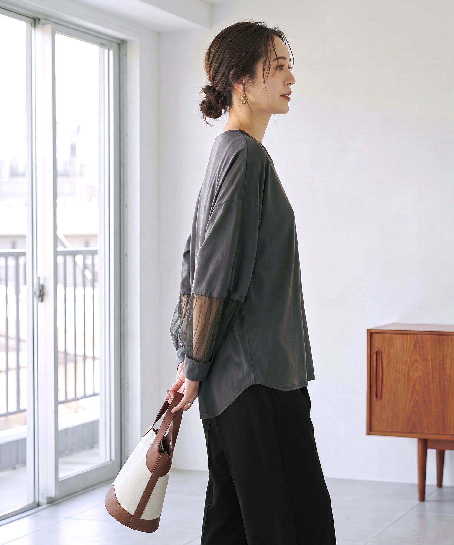 STYLE DELI「【Made in JAPAN】部分チュールのとろけるカットソートップス」|Tシャツ・カットソー|