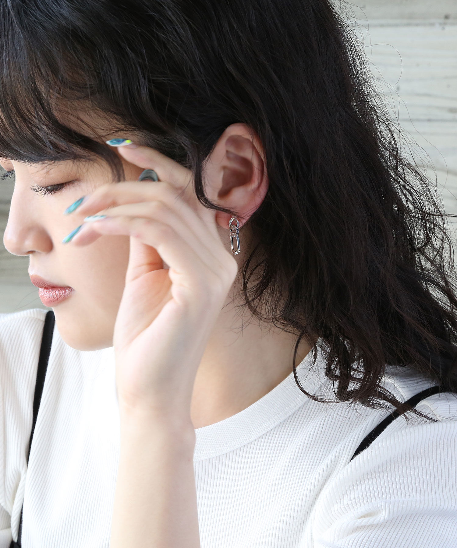 colleca la「樹脂ノンホール・フィガロチェーンイヤリング」|イヤリング|