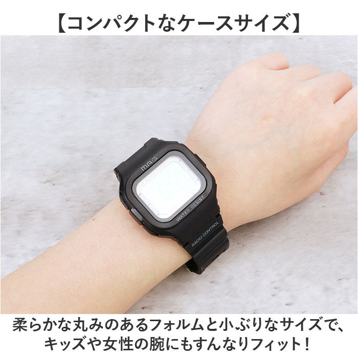 BACKYARD FAMILY「電波ソーラー 腕時計 通販 ソーラーウォッチ 電波腕時計 電波時計 デジタル腕時計 電波 ソーラー」|腕時計|