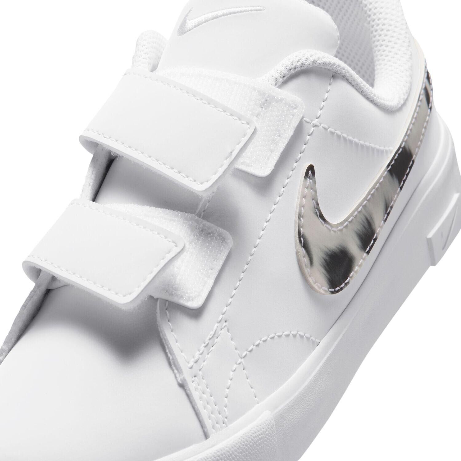 NIKE「【NIKE】17-22TENNISESSENTIAL CHW P PS」|スニーカー|