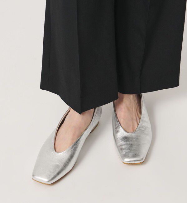 UNITED ARROWS「スクエア フラット パンプス」|パンプス|SILVER