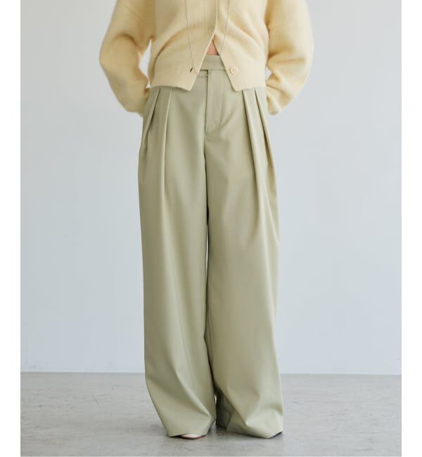 IENA LA BOUCLE「《洗濯機洗い可》IENA LA BOUCLE ブライトツイルタックパンツ」|スラックス|
