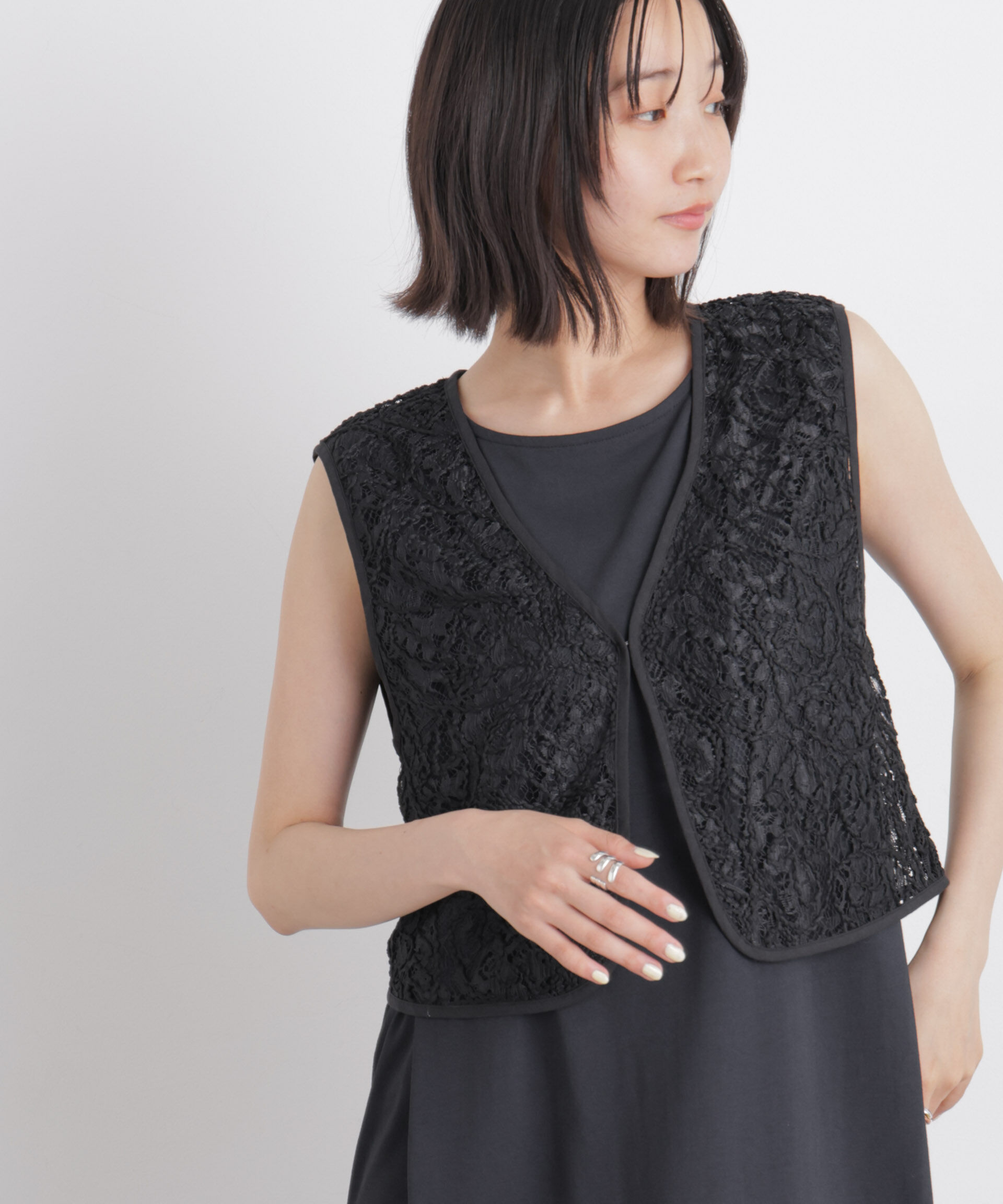 nano･universe「刺繍レースショートジレ」|シャツ・ブラウス|