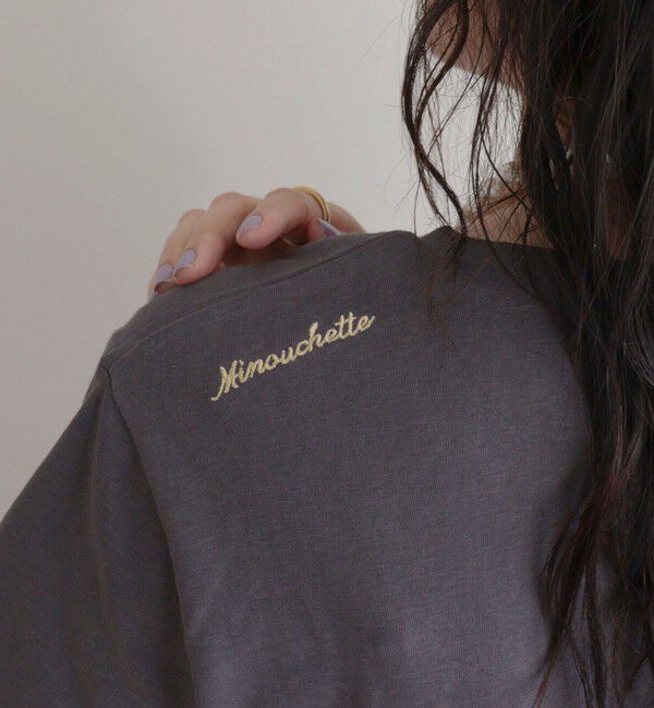 fredy emue「刺しゅう入りCAT PHOTO Tシャツ」|Tシャツ・カットソー|