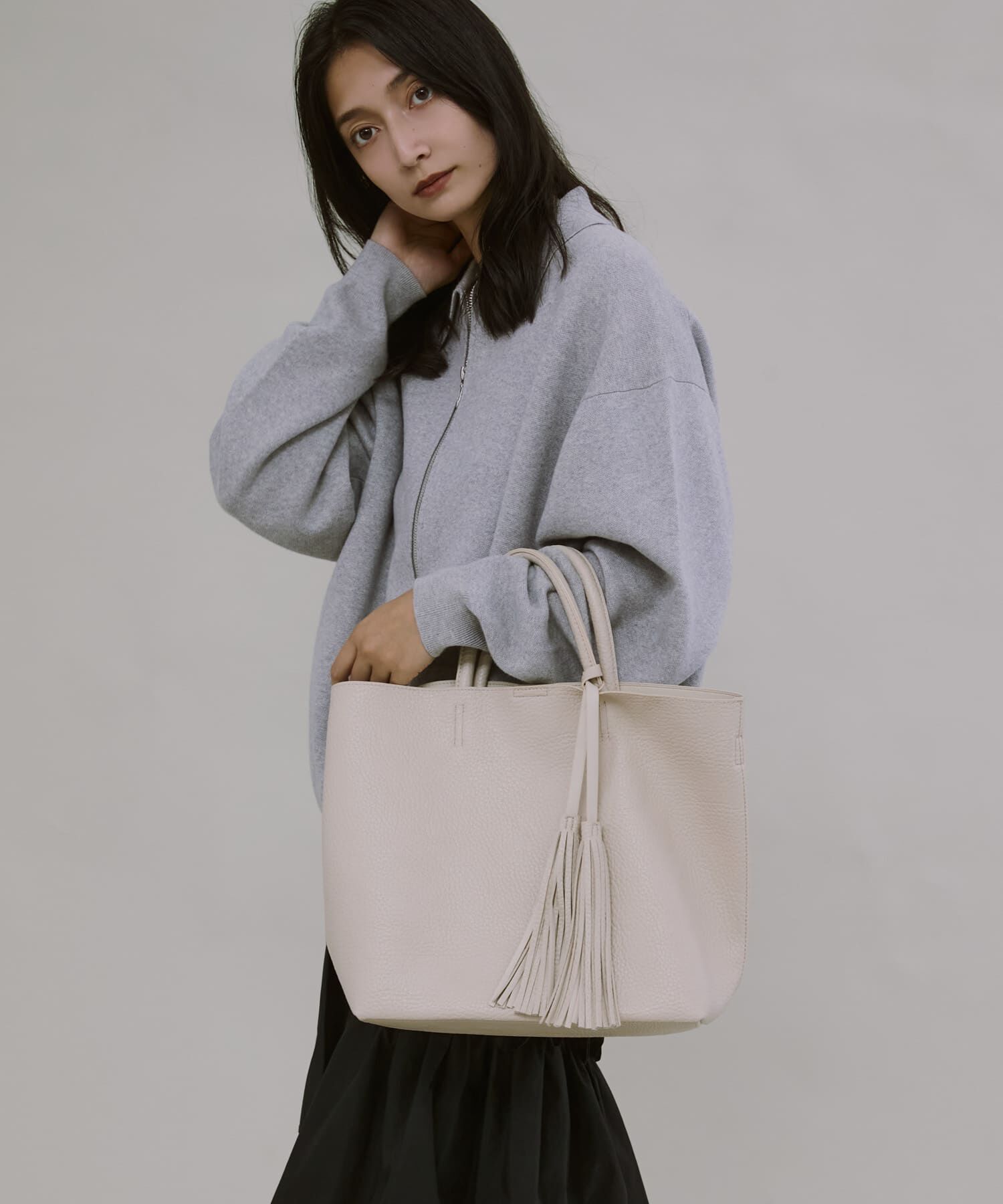 RODE SKO「『Mサイズ』タッセル軽量2WAYシンプルトートバッグ」|トートバッグ|