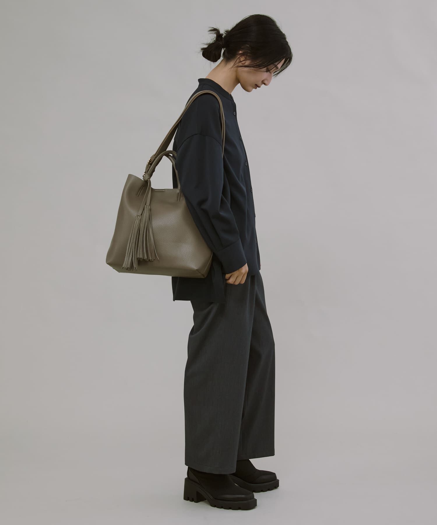 RODE SKO「『Mサイズ』タッセル軽量2WAYシンプルトートバッグ」|トートバッグ|