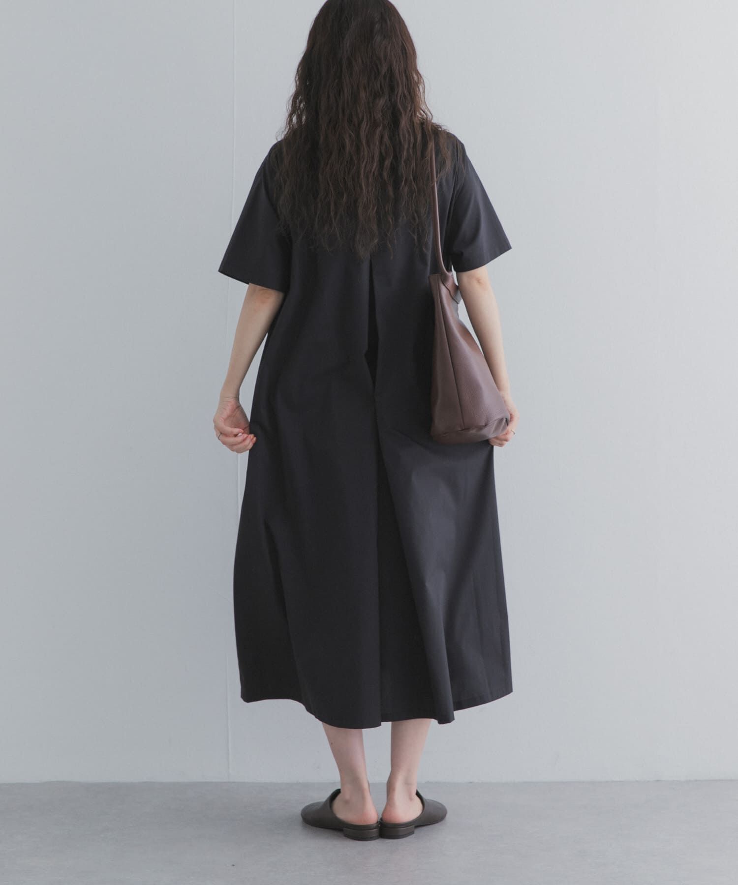 URBAN RESEARCH DOORS「衿付きスキッパーAラインワンピース」|ワンピース|