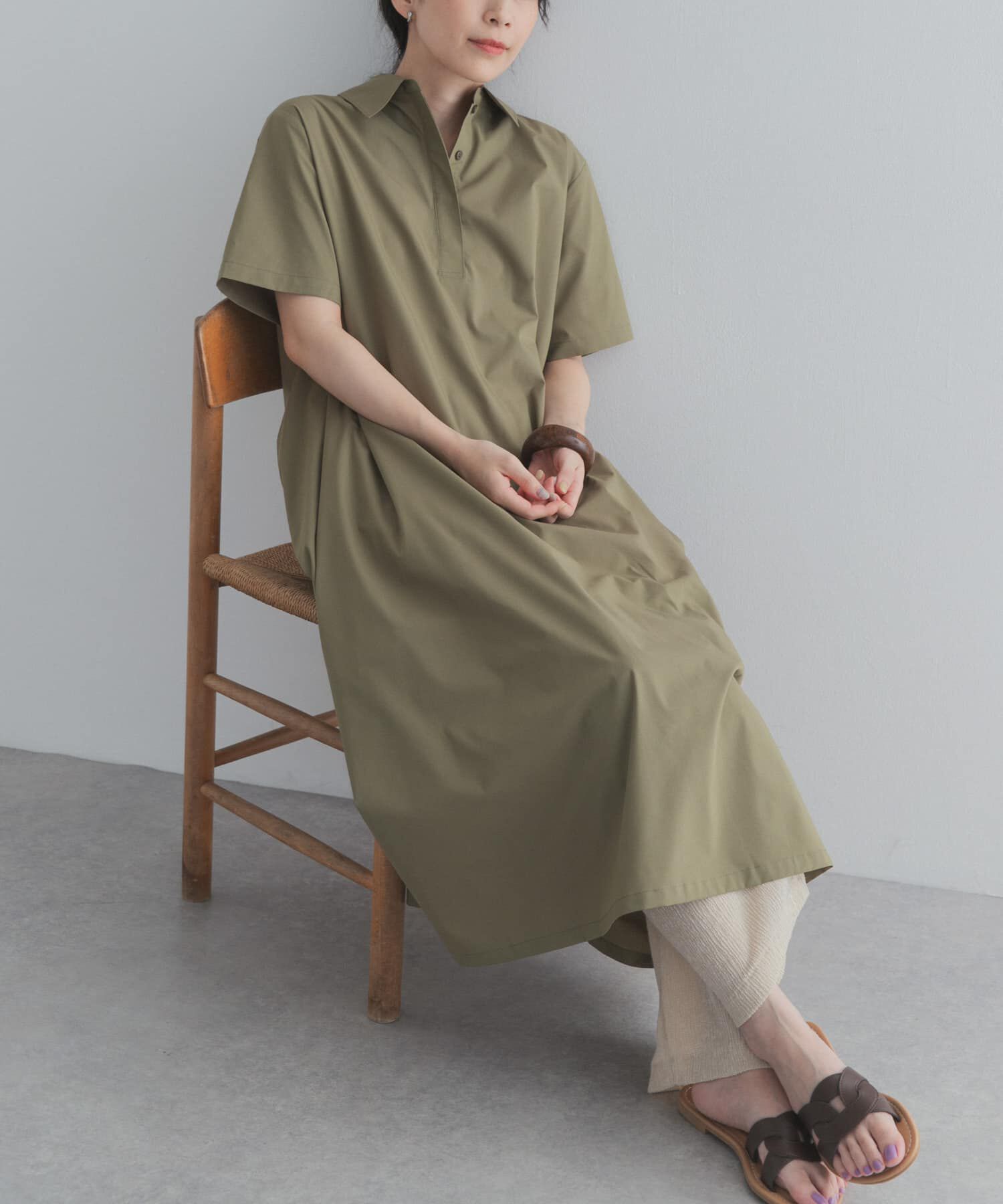 URBAN RESEARCH DOORS「衿付きスキッパーAラインワンピース」|ワンピース|カーキ