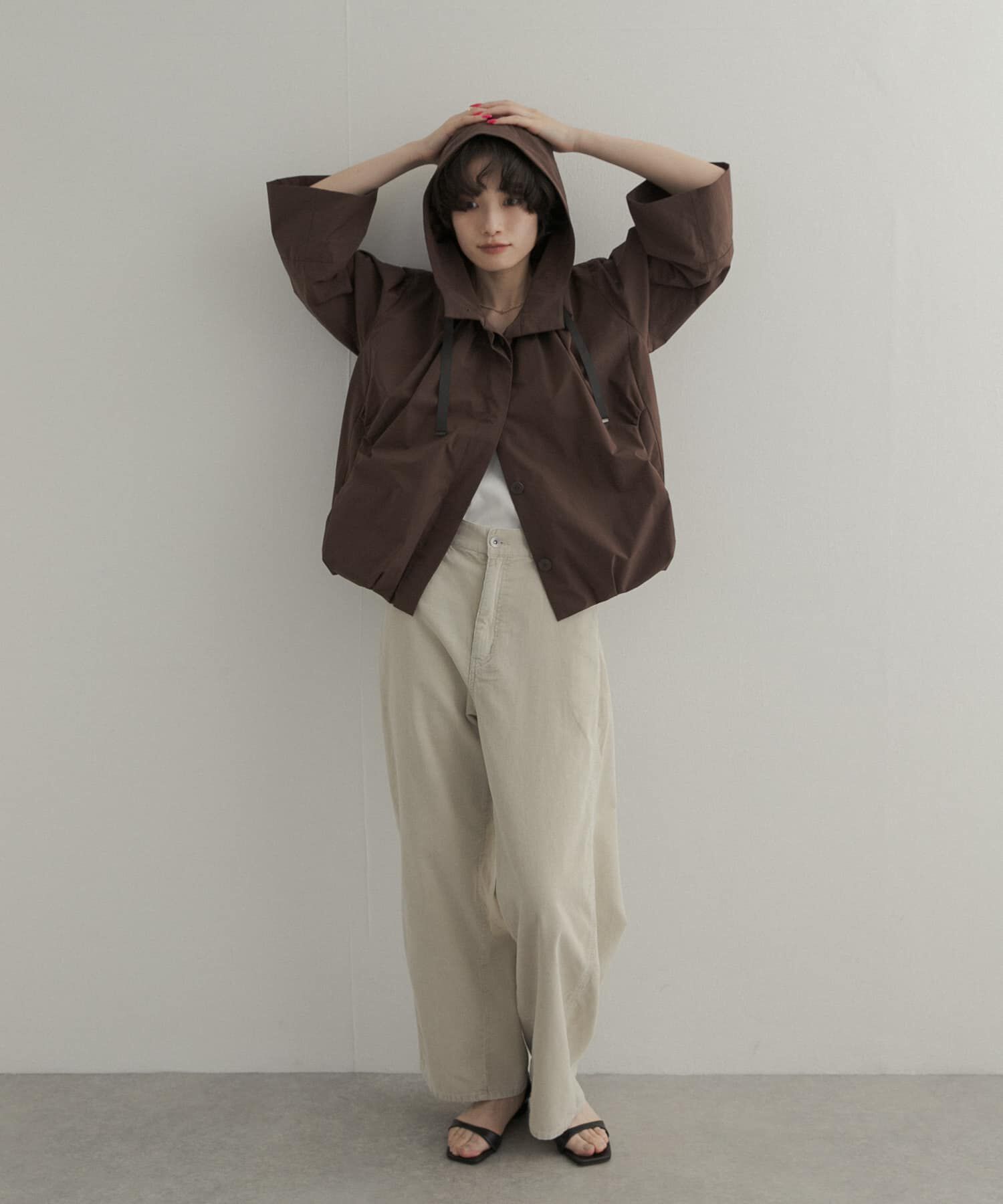 URBAN RESEARCH DOORS「バルーンフードジャケット」|ノーカラーコート|