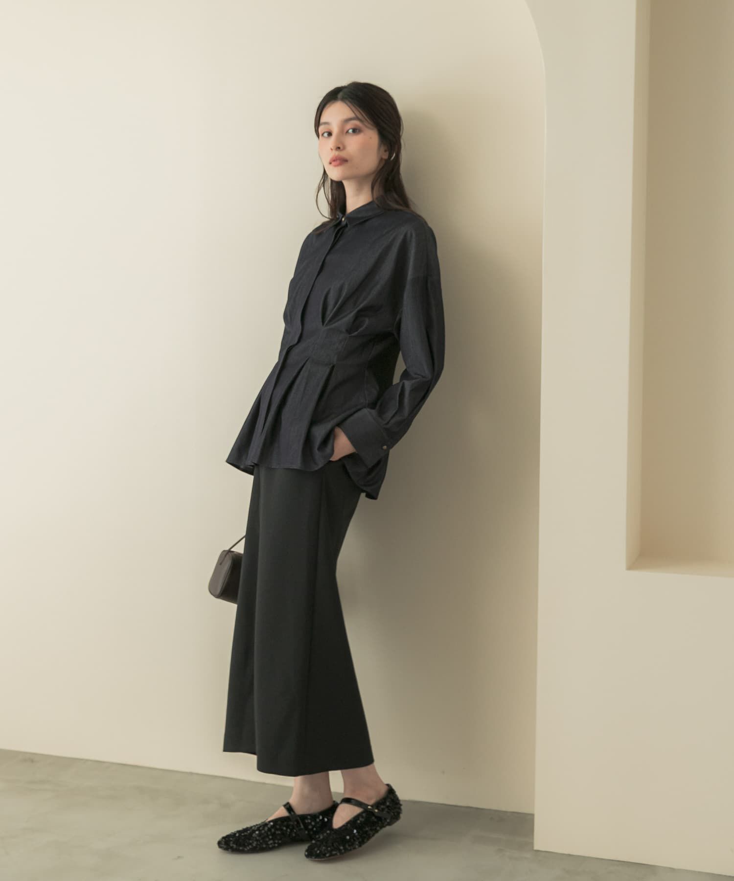 URBAN RESEARCH ROSSO「フロントジップストレッチタイトスカート」|スカート|ブラック