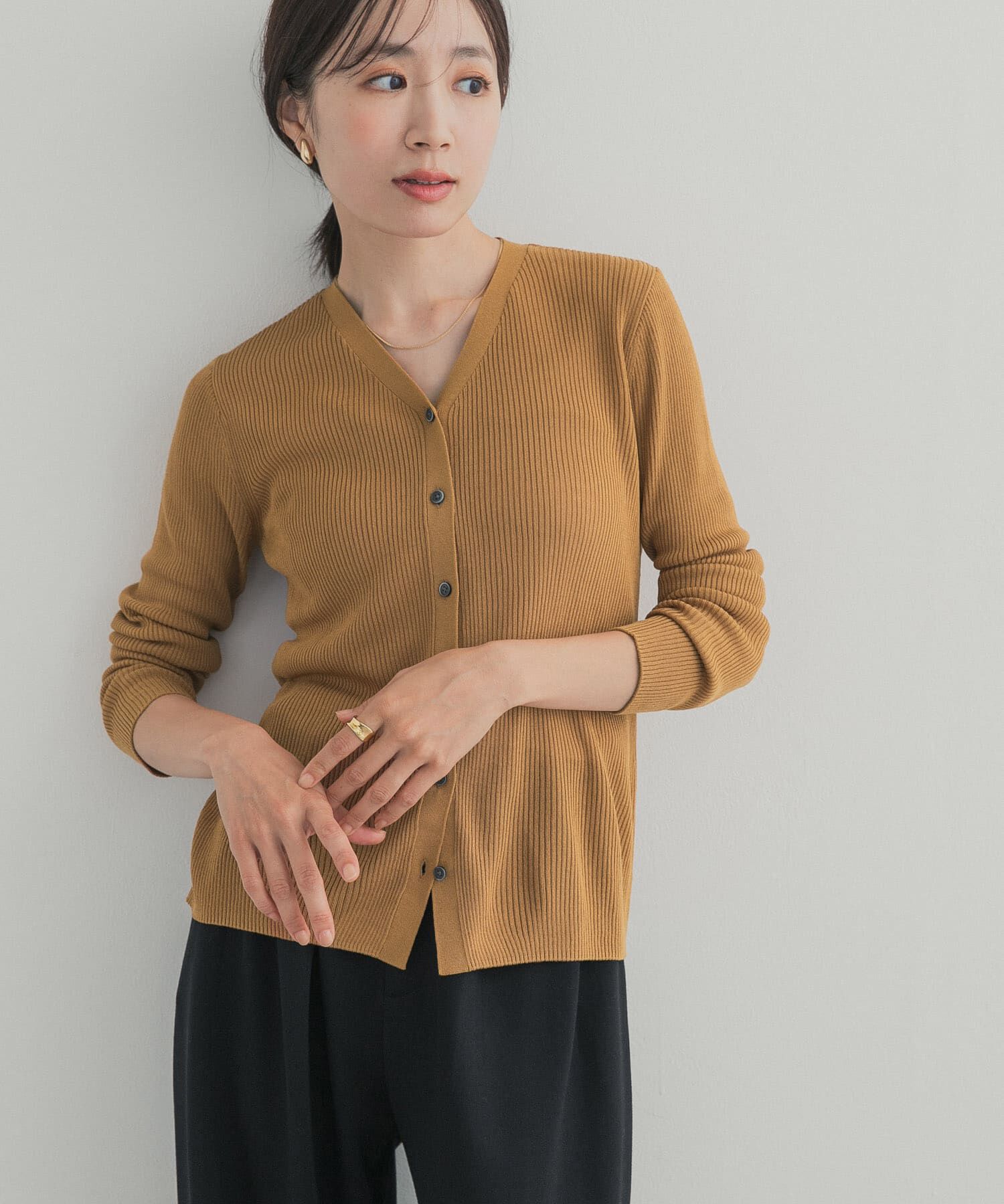 URBAN RESEARCH DOORS「『WEB限定』Vネックリブカーディガン 26AW」|カーディガン|