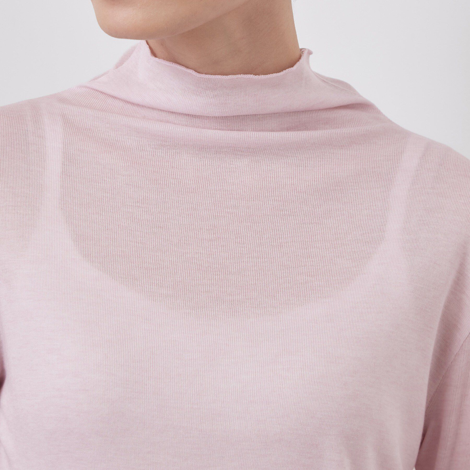 OPAQUE.CLIP「なめらかシアーハイネックカットソー【洗濯機OK／抗ピル】」|Tシャツ・カットソー|