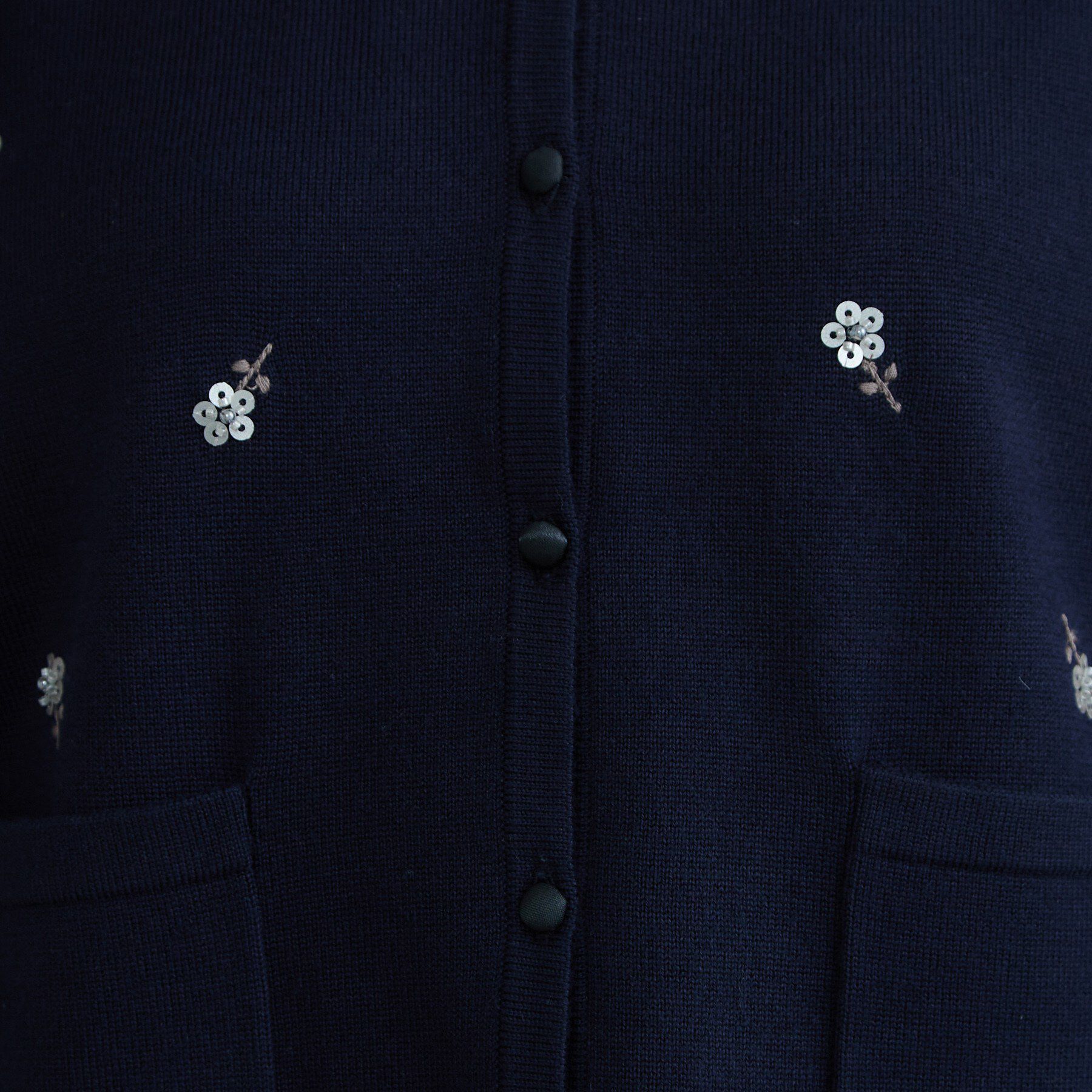Couture broach「【上品刺繍が華やか】飛ばしビジュー カーディガン」|カーディガン|