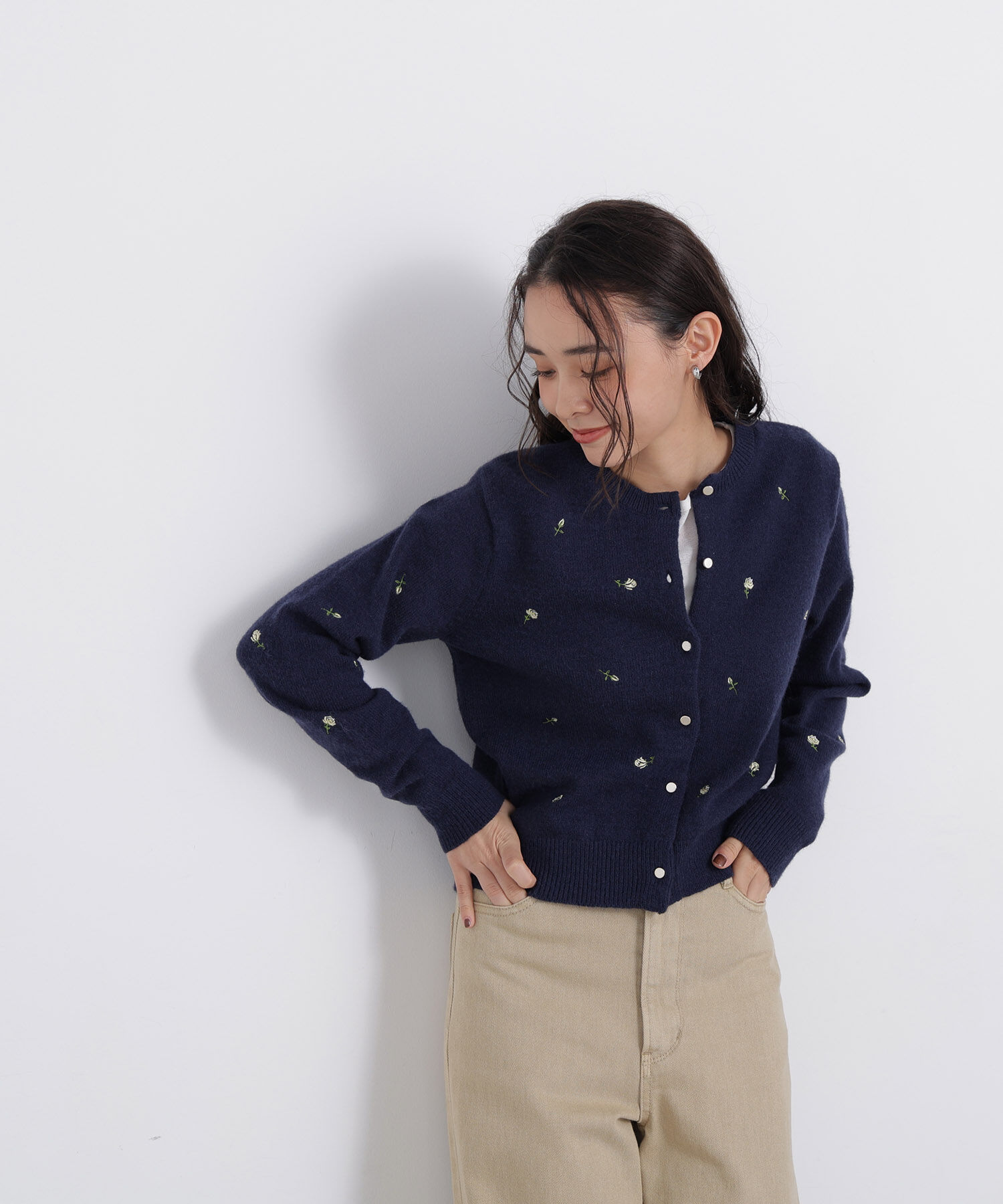  「〈N.〉ローズ刺繍カーディガン」|ニット・セーター|