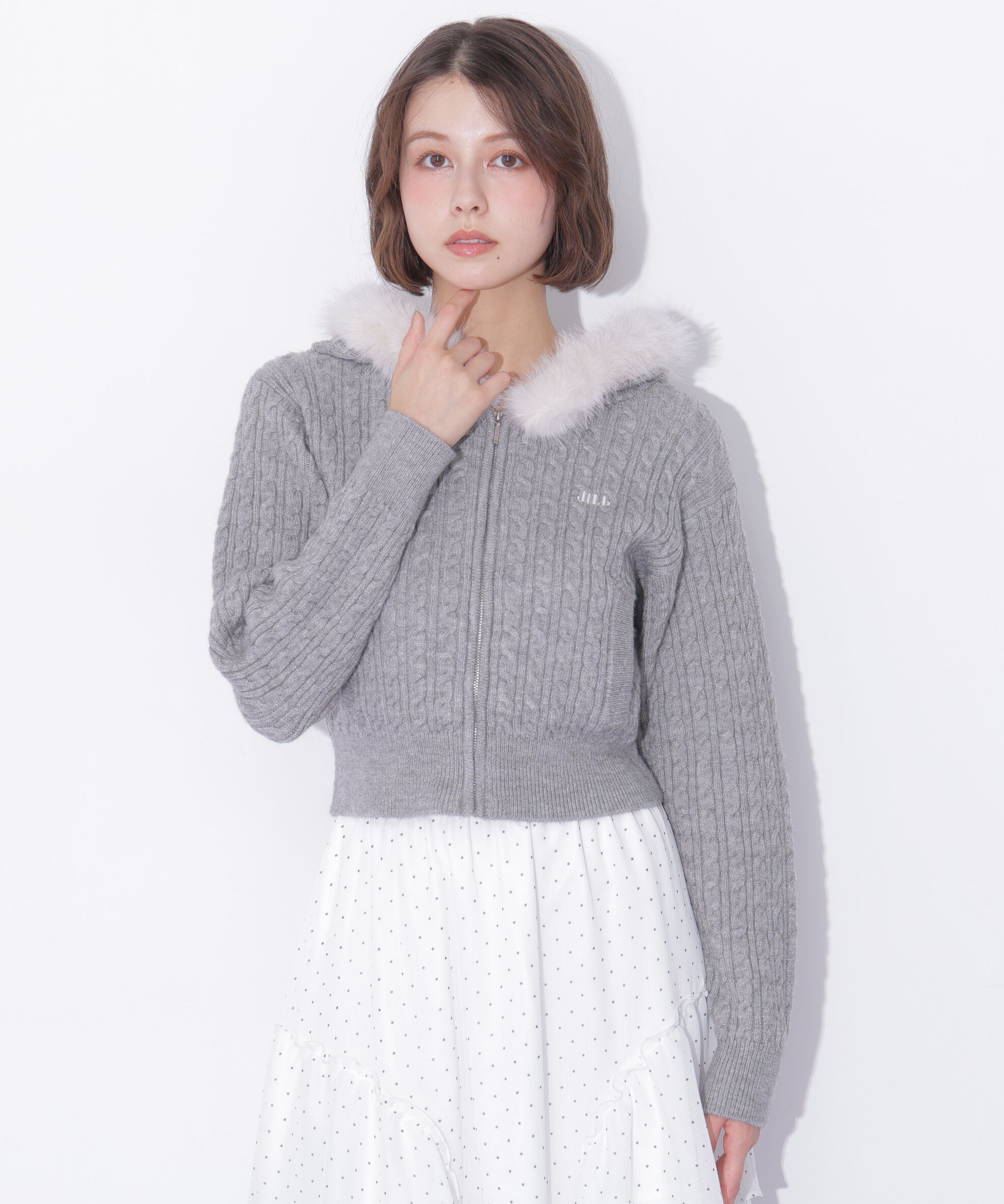  「フェイクファー付ケーブルニットパーカー」|ニット・セーター|